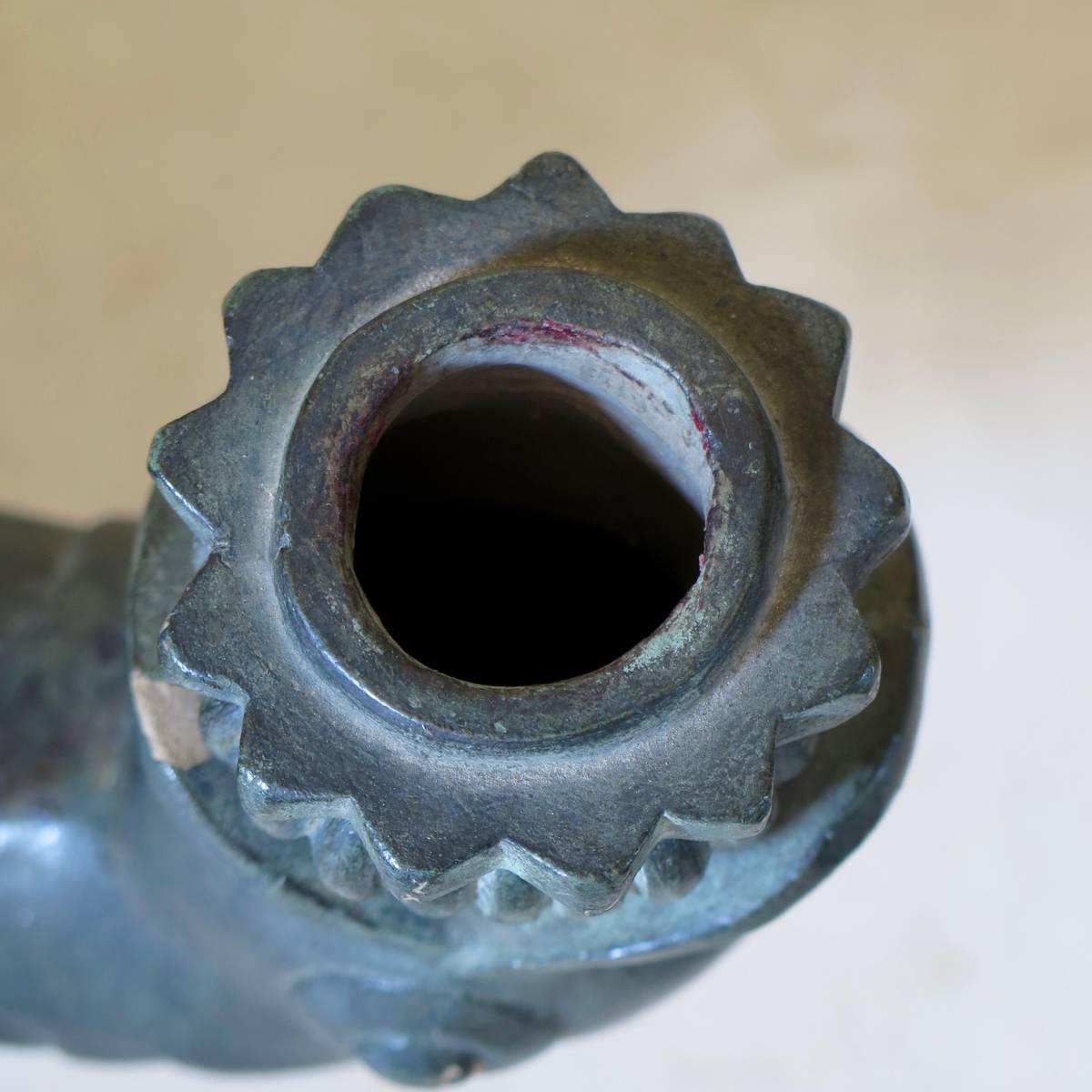 Terre cuite Candélabre Art Déco en terre cuite, France, vers 1930 en vente