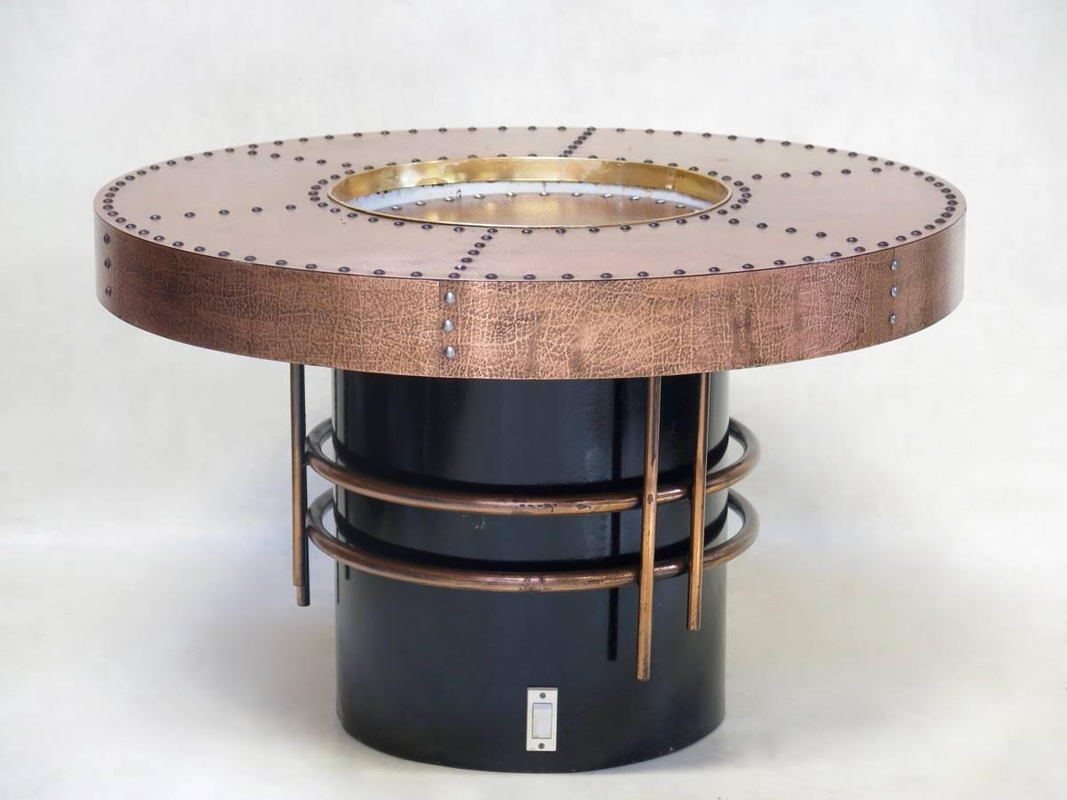French Pair of Copper Coffee Tables, France, circa 1970s For Sale