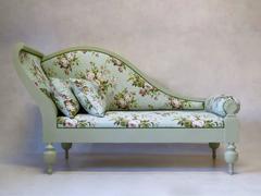 French Baroque Style Chintz-Upholstered Daybed, circa 1940s
