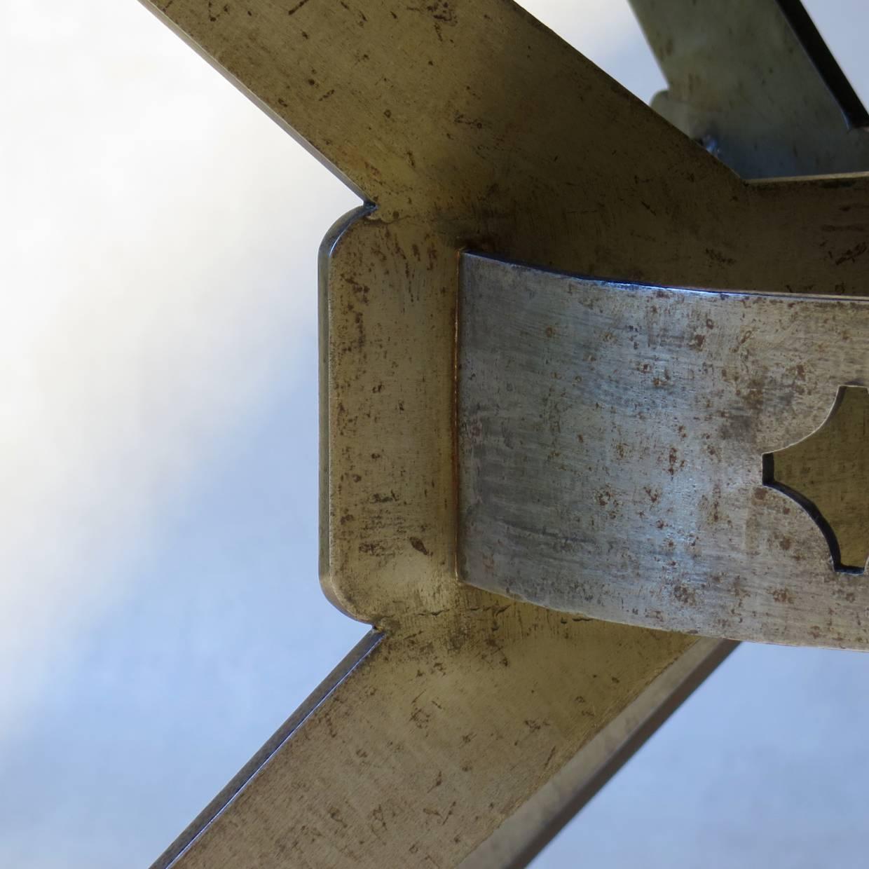 Français Grande table en acier brossé à plateau en ardoise, France, datant d'environ 1970 en vente