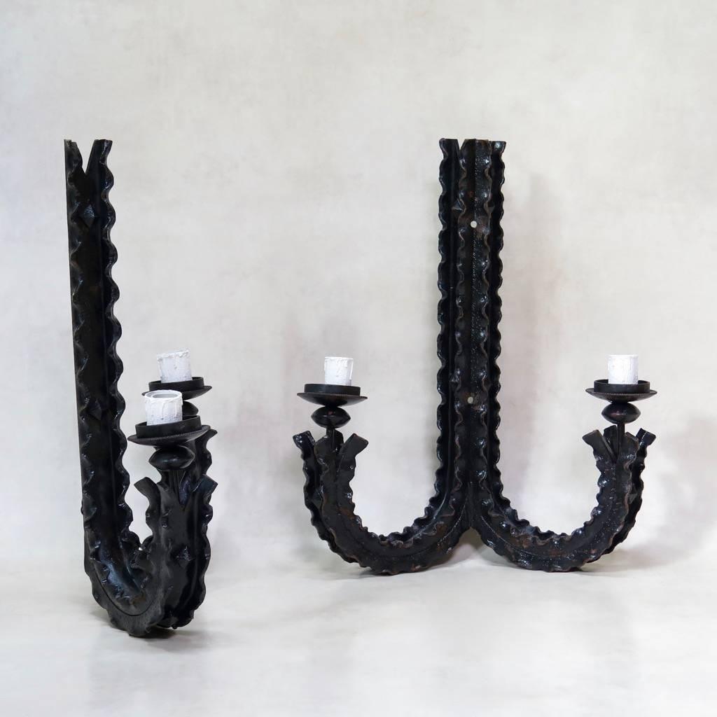 Set of Seven Scalloped Iron Wall Sconces, France, circa 1950s 3