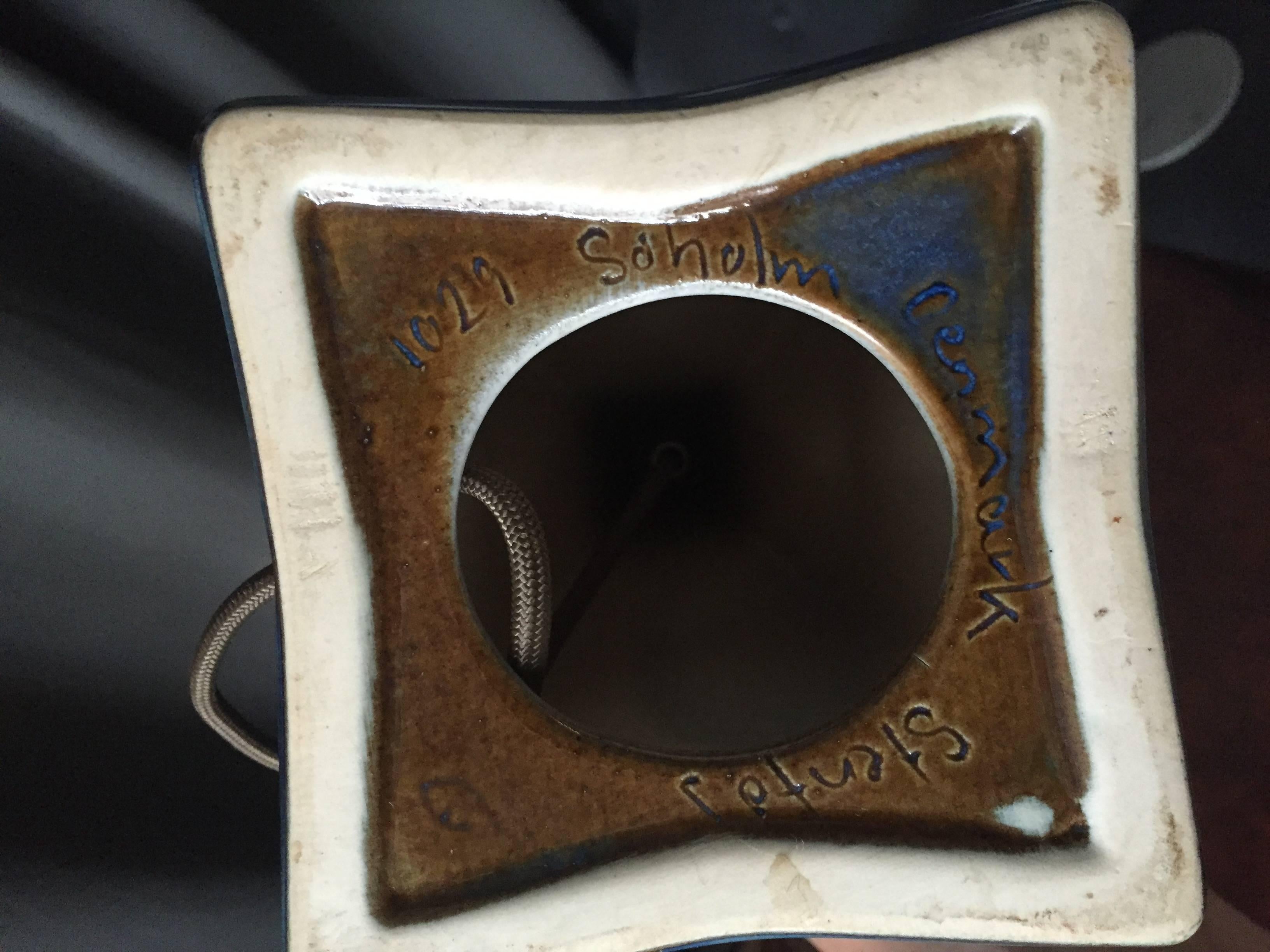 Danois Paire de lampes de table par Soholm Pottery en vente