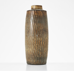 Large vase by Gunnar Nylund