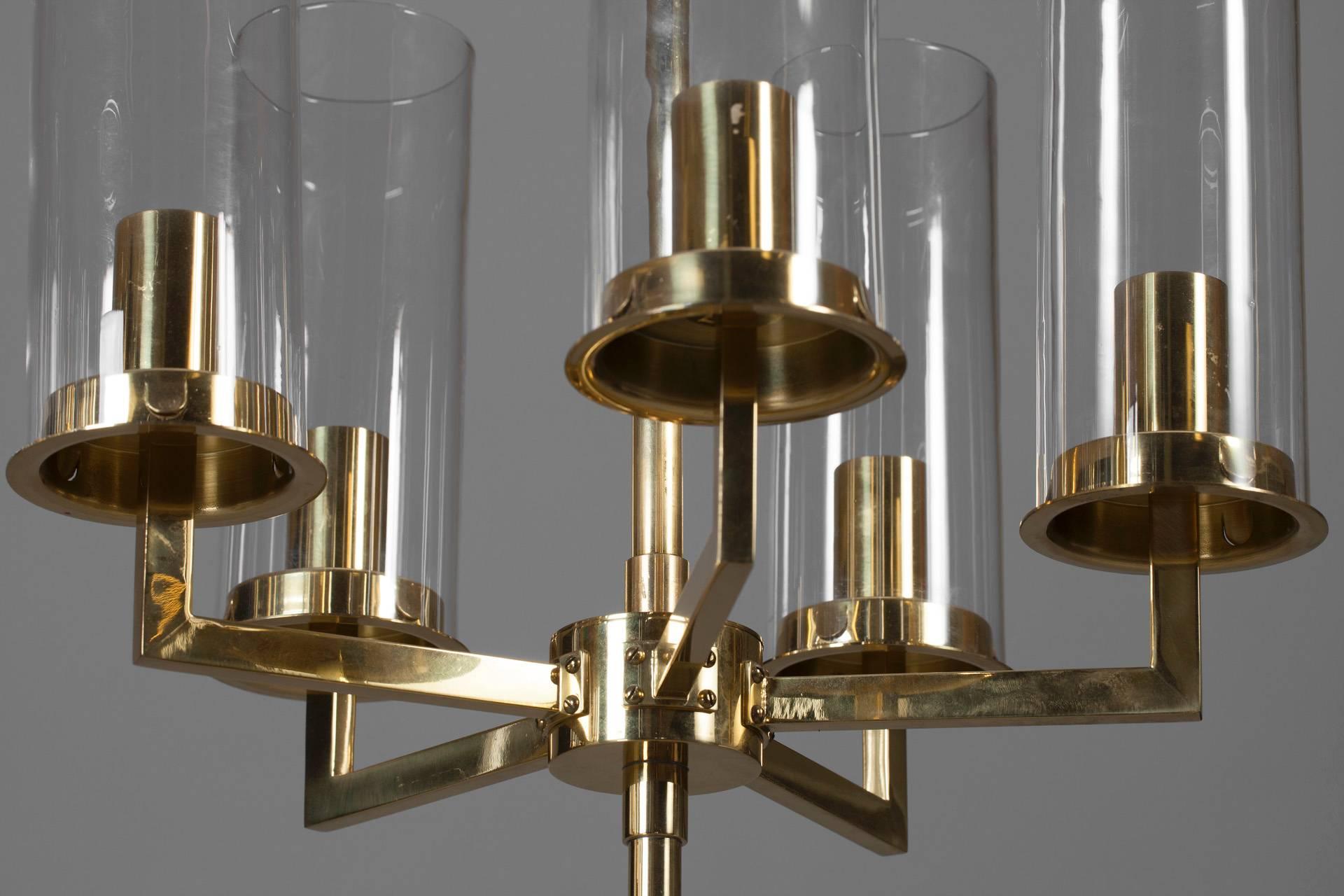 Ten lights chandelier designed by Hans Agne Jakobsson, Markaryd, Sweden. Existing wiring, rewiring available upon request. The drop may be adjusted as per customer request.