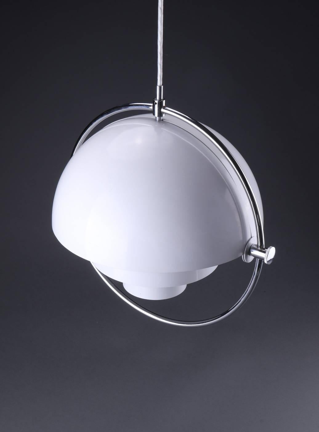 Original multi-light pendant by Louis Weisdorf for Lyfa, Denmark, circa 1970s.
Existing wiring, rewiring available upon request.