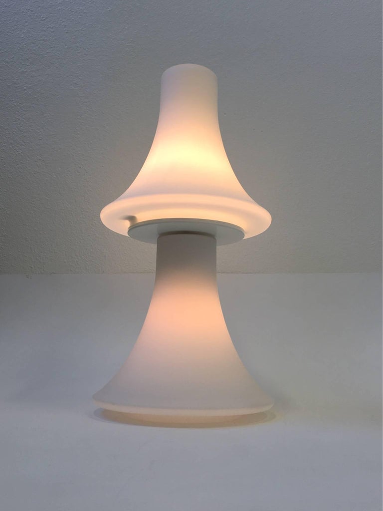 White Frosted Glass Table Lamp by Laurel Lamps For Sale at 1stDibs