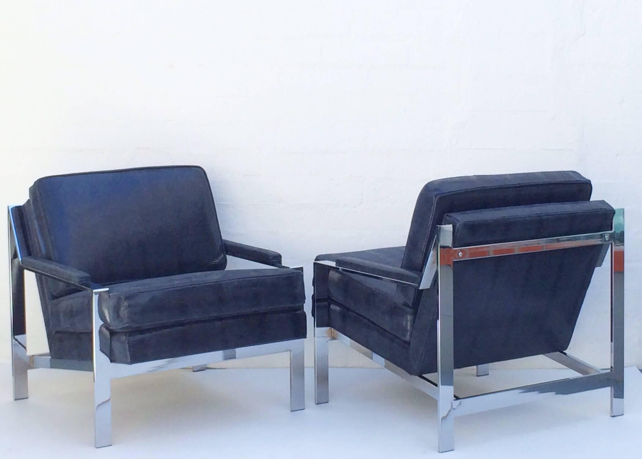 Modern Sexy Pair of Lounge Chairs Designed by Cy Mann