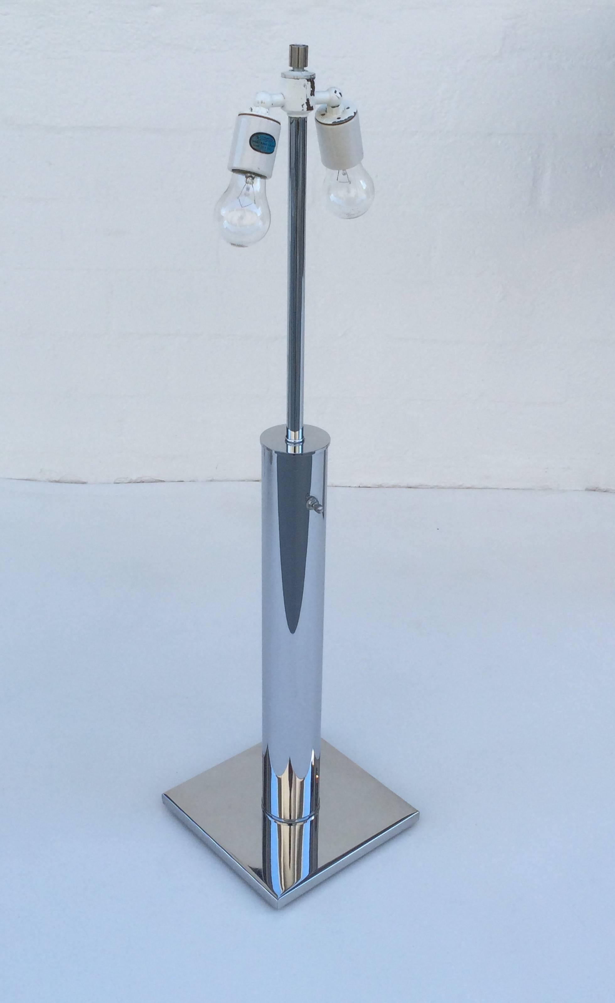 Mid-20th Century Pair of Polished Chrome Table Lamps by Nessen