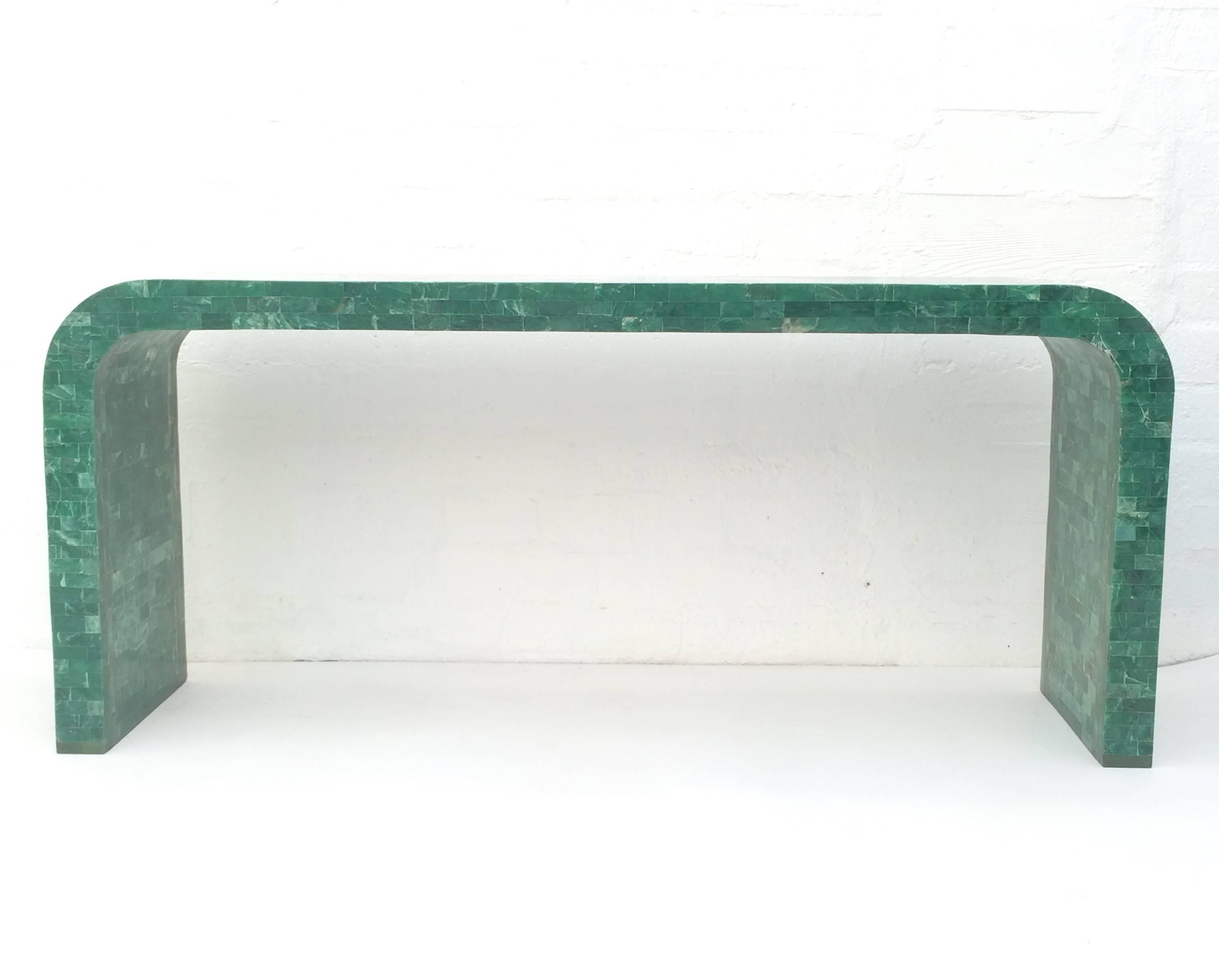 Green Marble and Brass Waterfall Console Table by Maitland-Smith In Excellent Condition In Palm Springs, CA