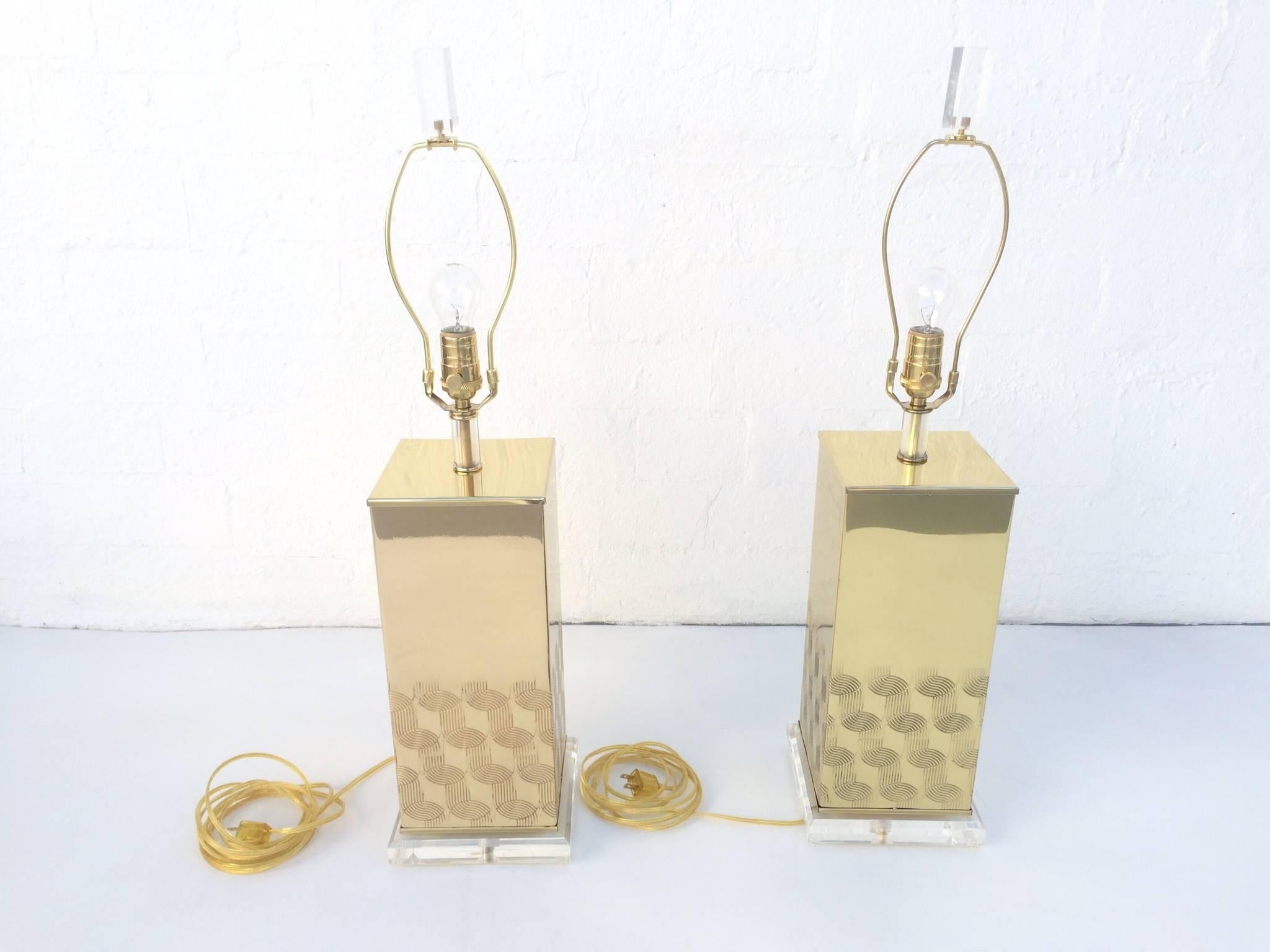 Polished Brass and Acrylic Table Lamps For Sale 2