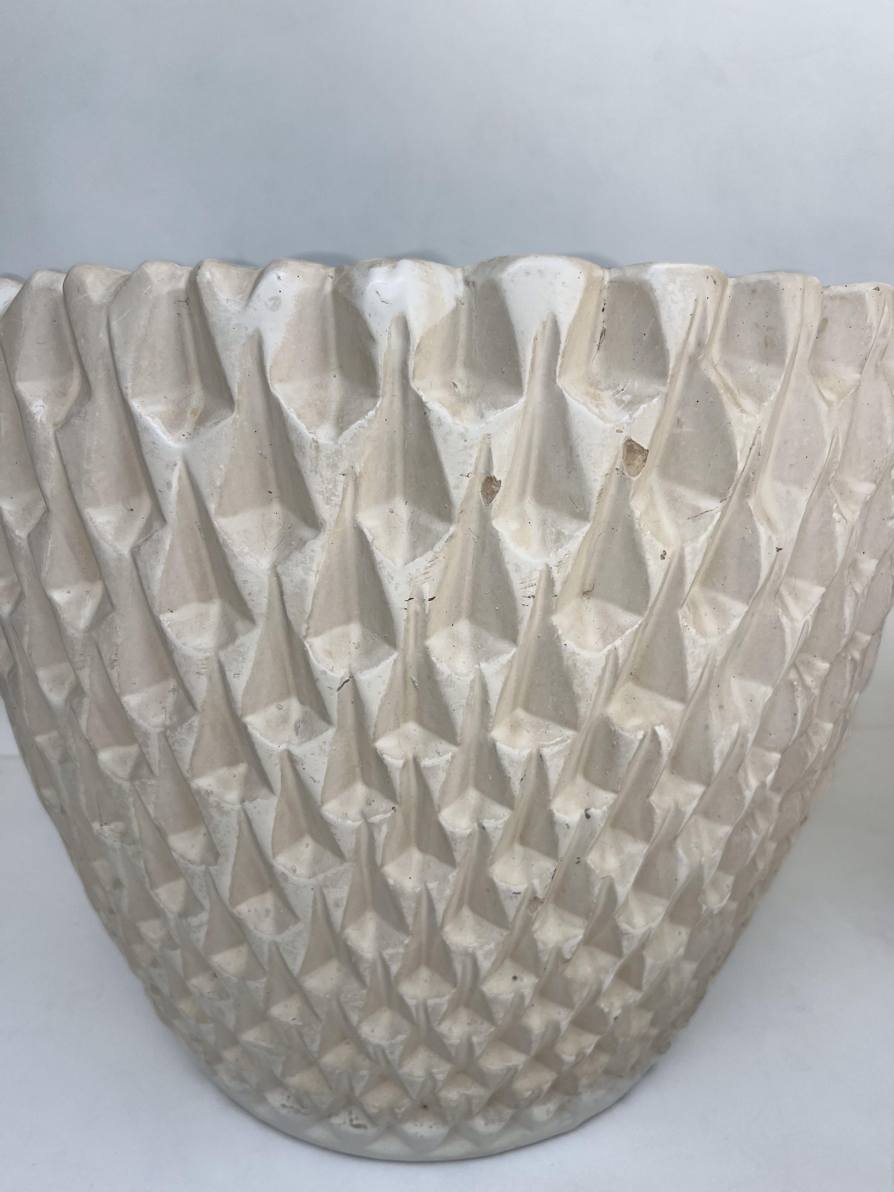Pair of off white “Phoenix-1” Architectural Planters by David Cressey for Achitectural Pottery. 
In original vintage condition.
This were outdoor, so they show wear consistent with age and use(see detail photos and video). 
One is dated