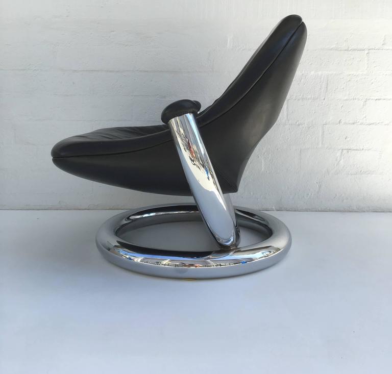 Chrome and Black Leather Anaconda Lounge Chair by Paul Tuttle For Sale
