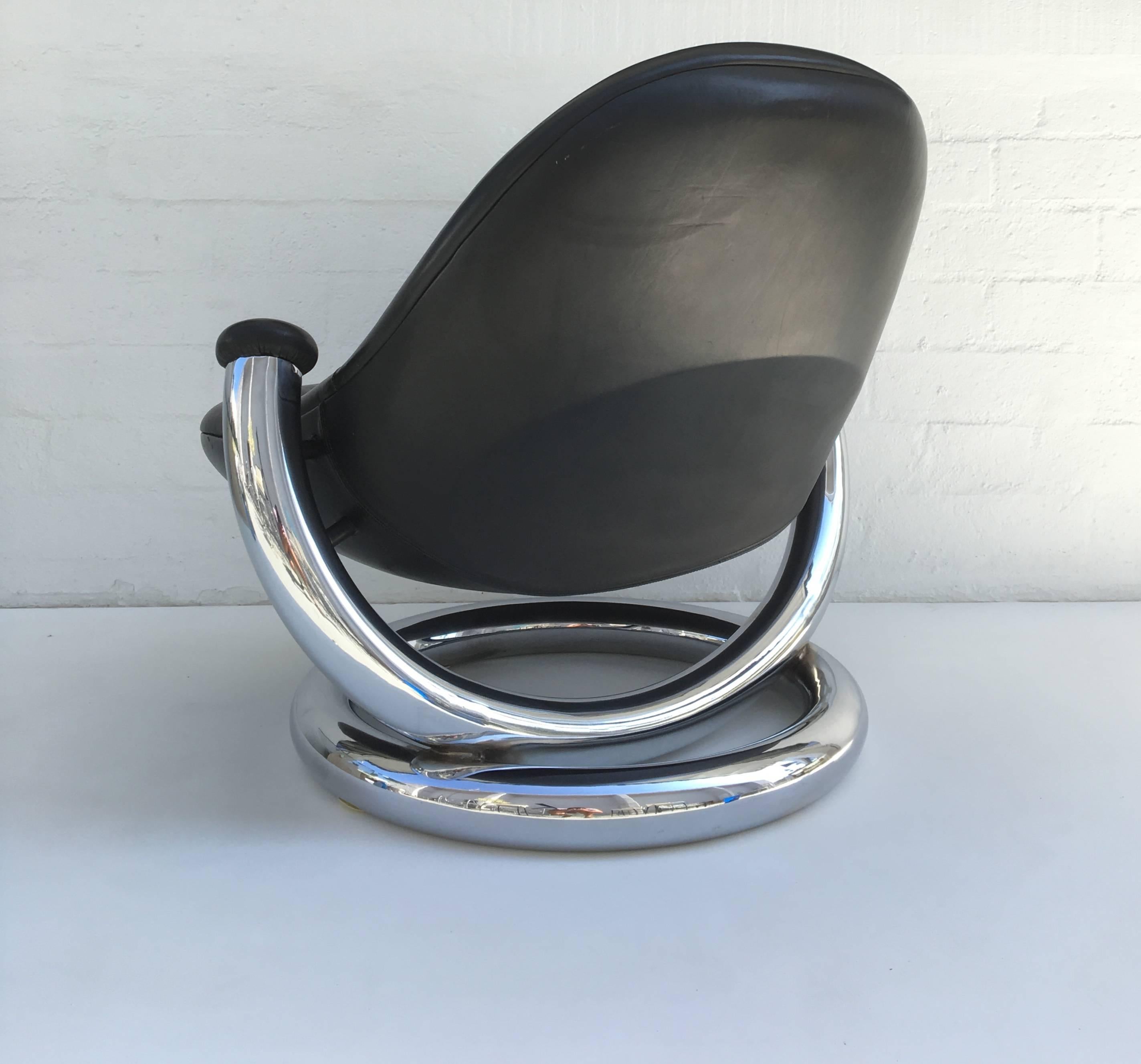 Mid-Century Modern Chrome and Black Leather Anaconda Lounge Chair by Paul Tuttle 