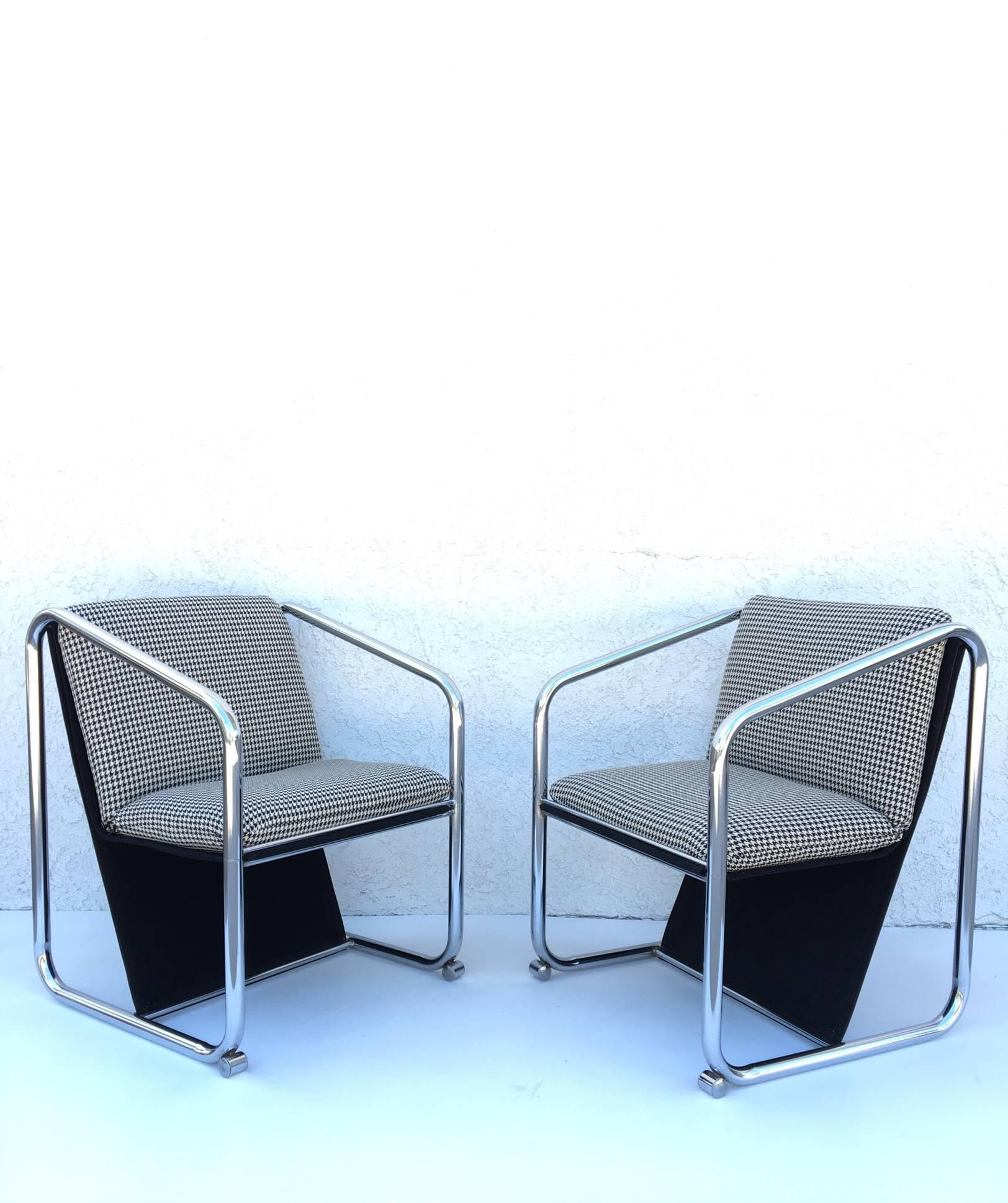 Rare Pair of Chrome Petite Lounge Chairs by Jerry Johnson 3