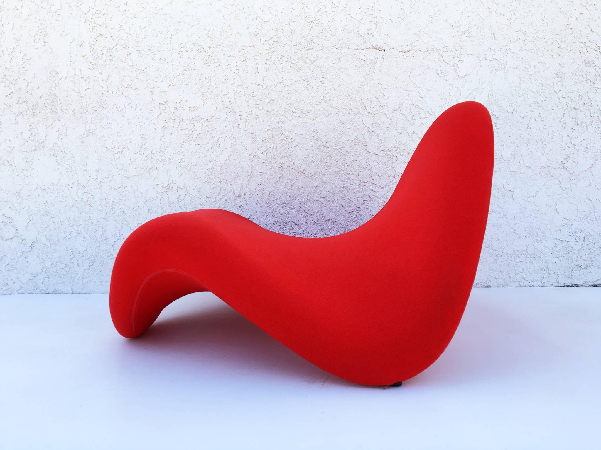 Mid-Century Modern 1960s Tongue Chaise Lounge Chair by Pierre Paulin