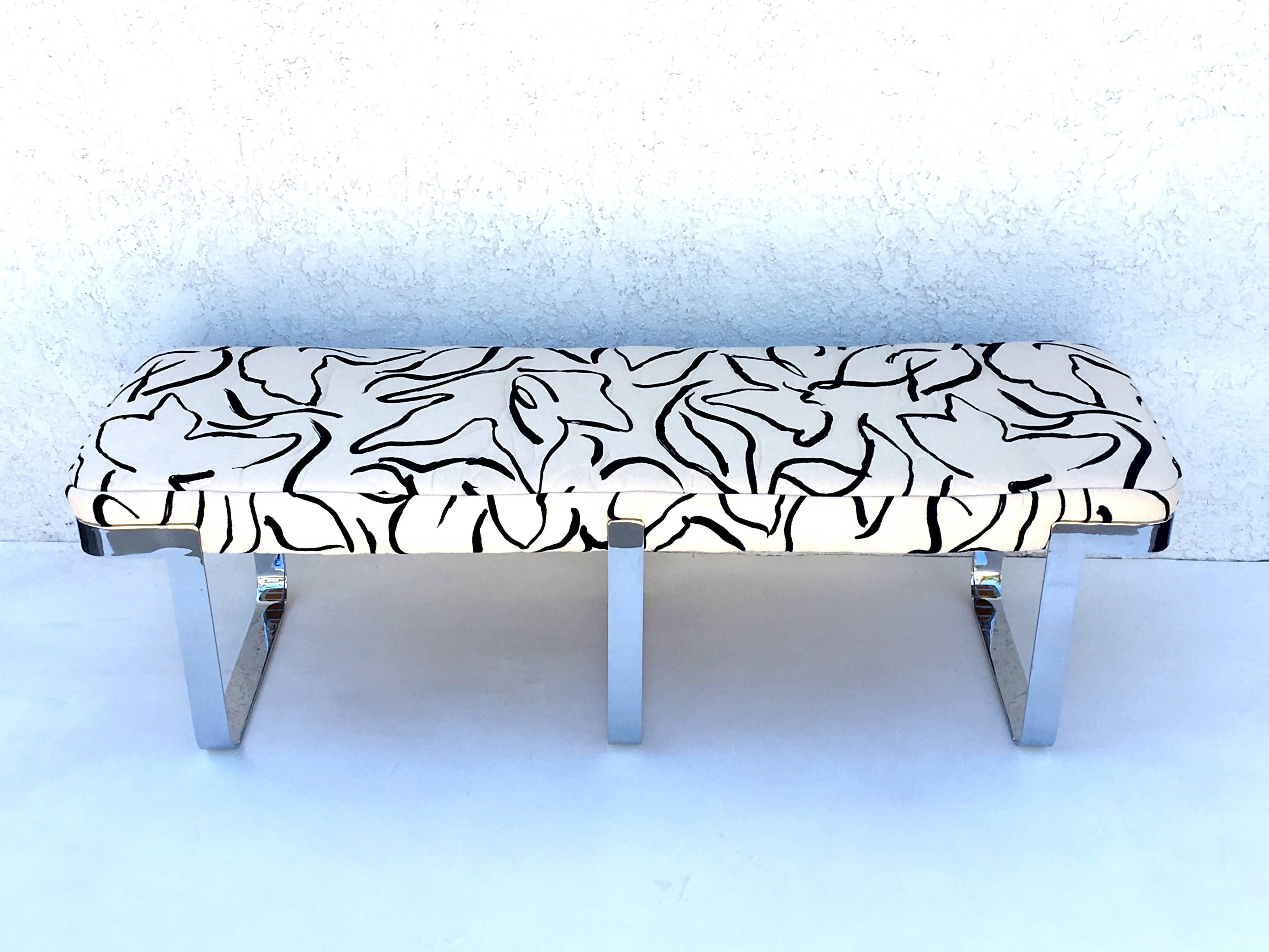 A beautiful polished chrome-plated solid steel bench by Tri-Mark Designs. Was reupholstered in the 1980s by Steve Chase with Donghia quilted fabric by prominent New York artist Richard Giglio. 

King-size bedspread and pillows are available if