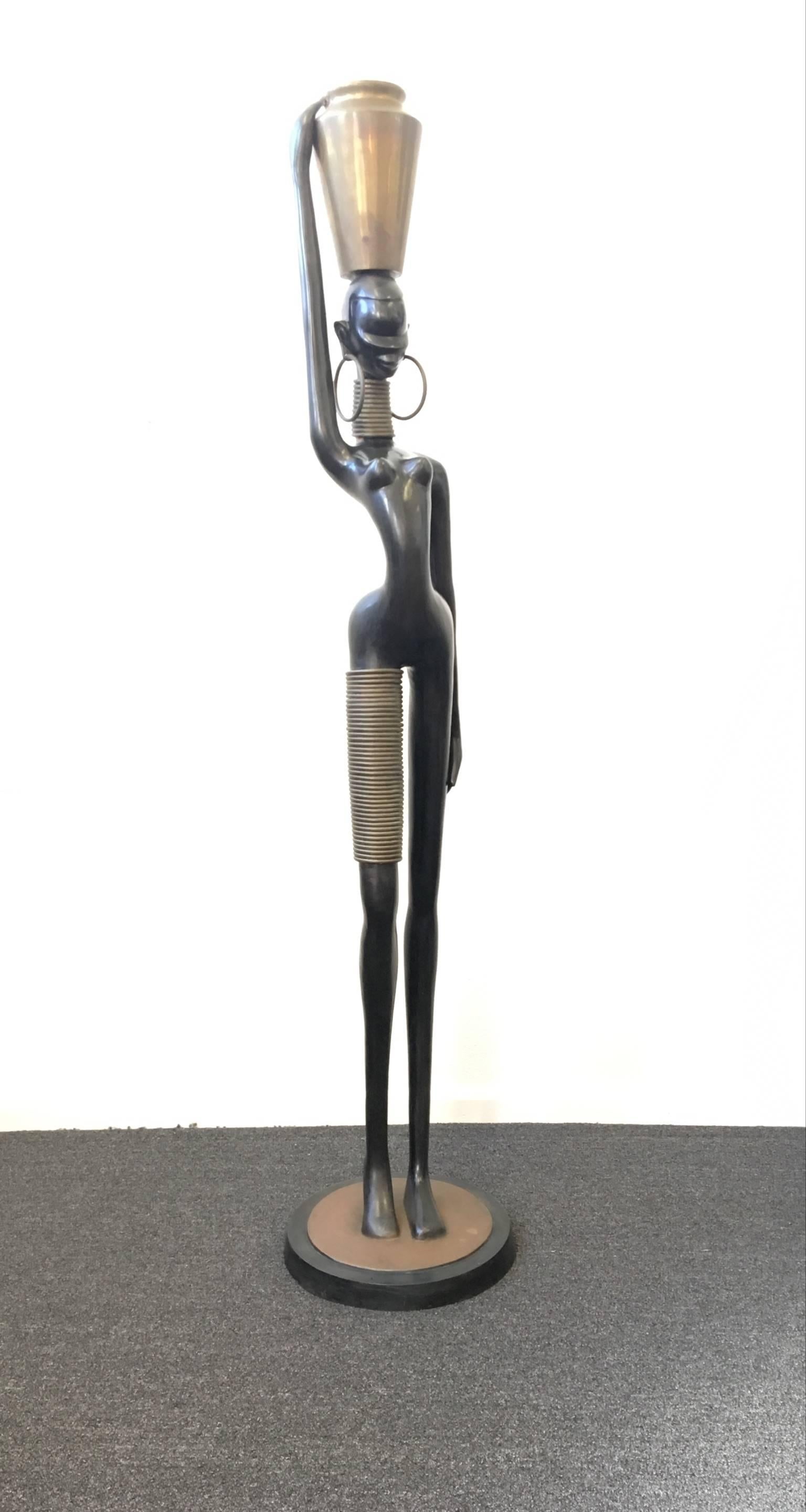 Mid-20th Century Large Ndebele Woman Bronze Sculpture in the Manner of Hagenauer