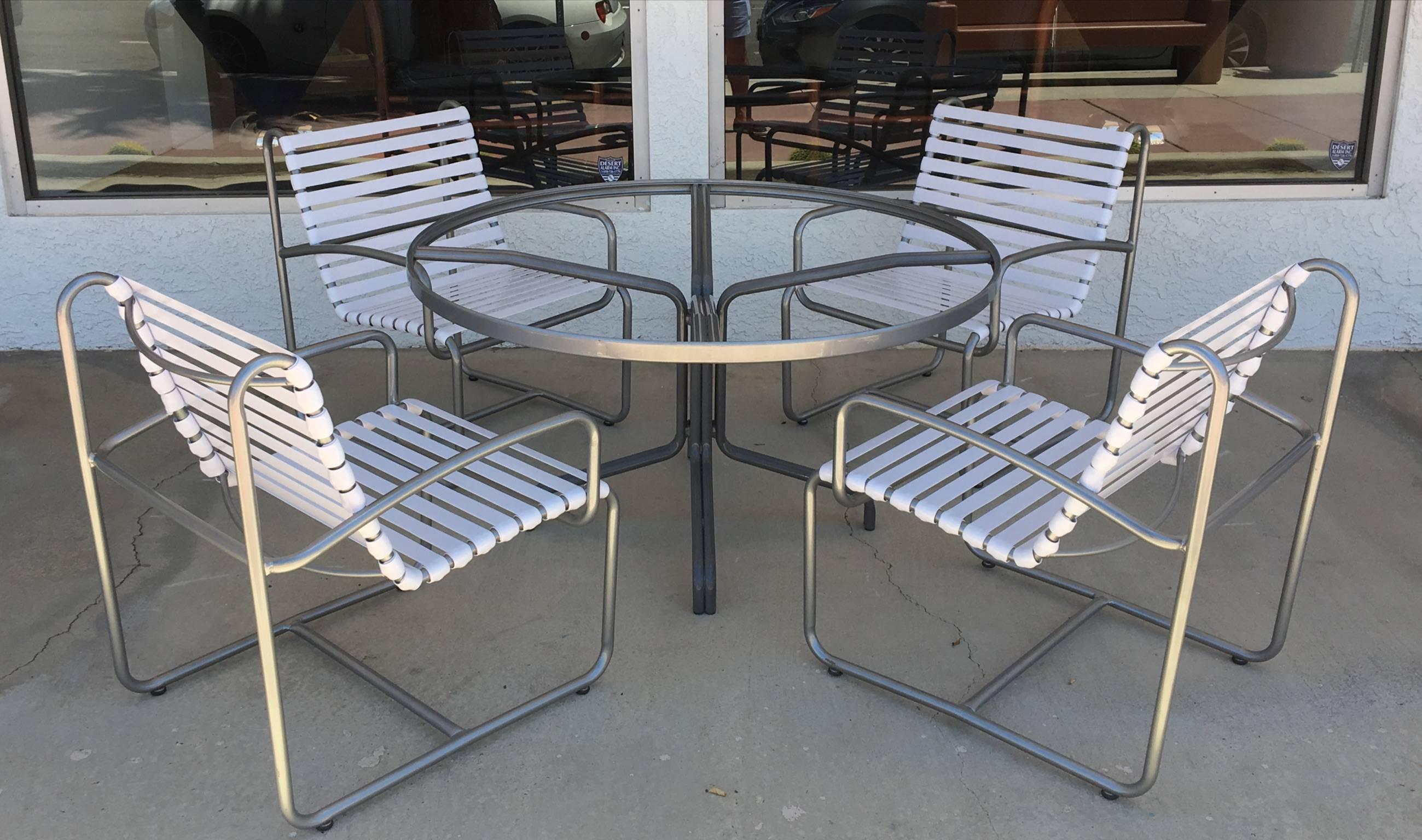 1970s Outdoor Five-Piece Patio Set by Brown Jordan 2