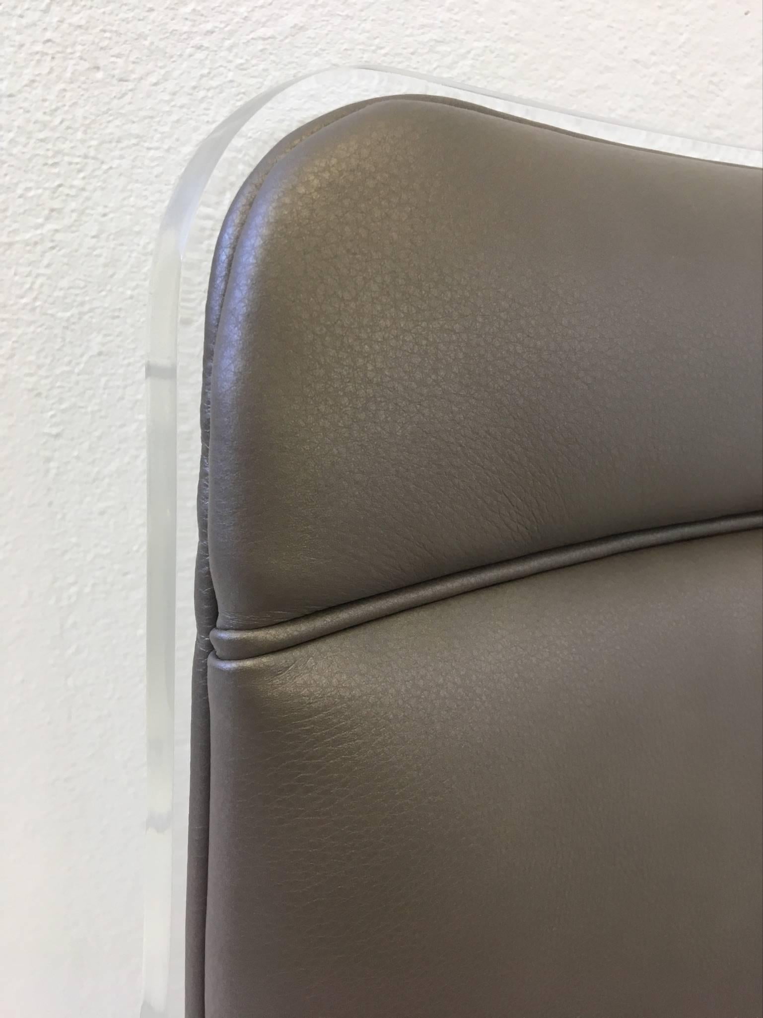 Acrylic and Leather Swivel Desk Chair on Casters by Hill Manufacturing Co. In Excellent Condition In Palm Springs, CA