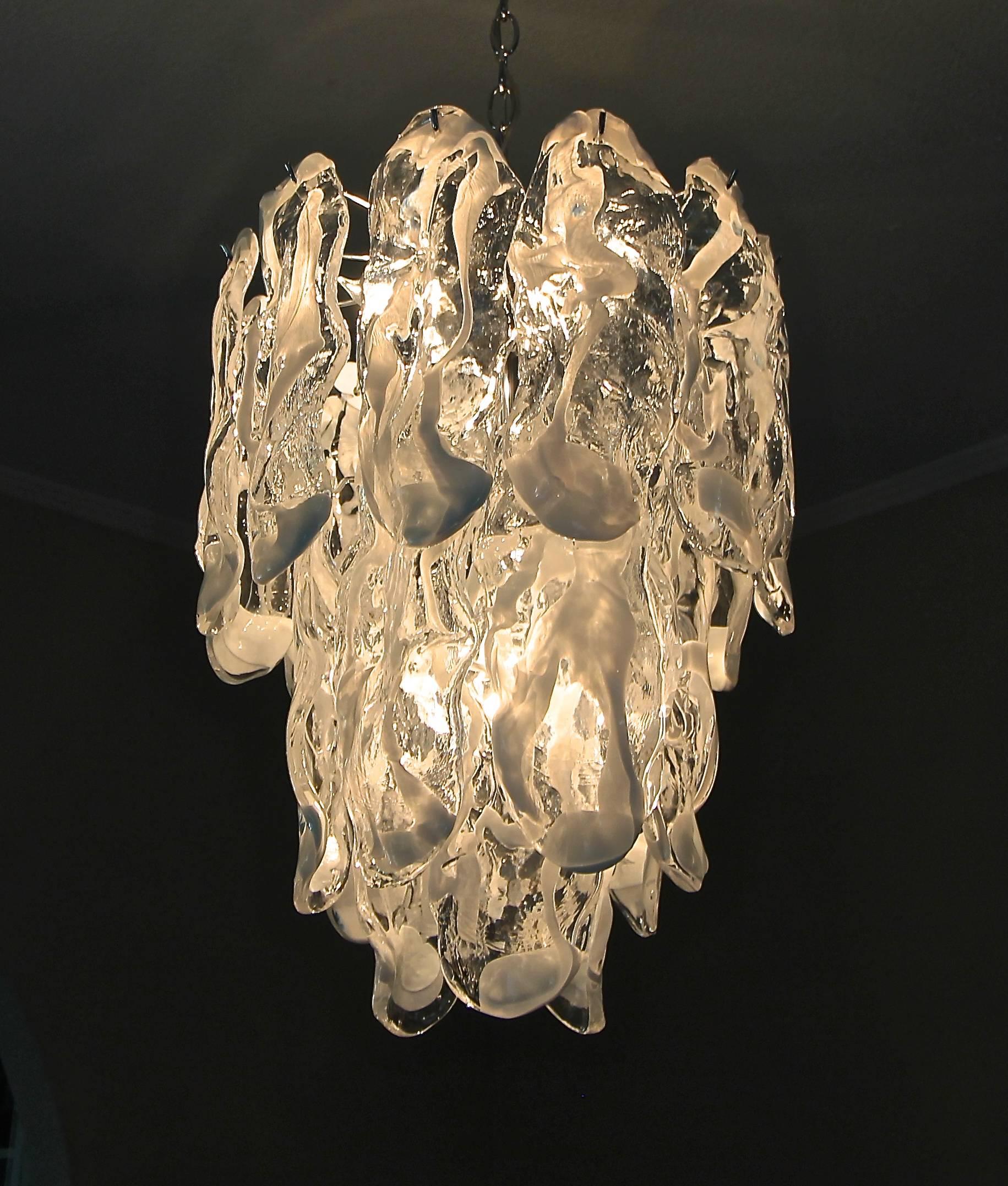 Murano Textured White Clear Glass Chandelier by Mazzega 1