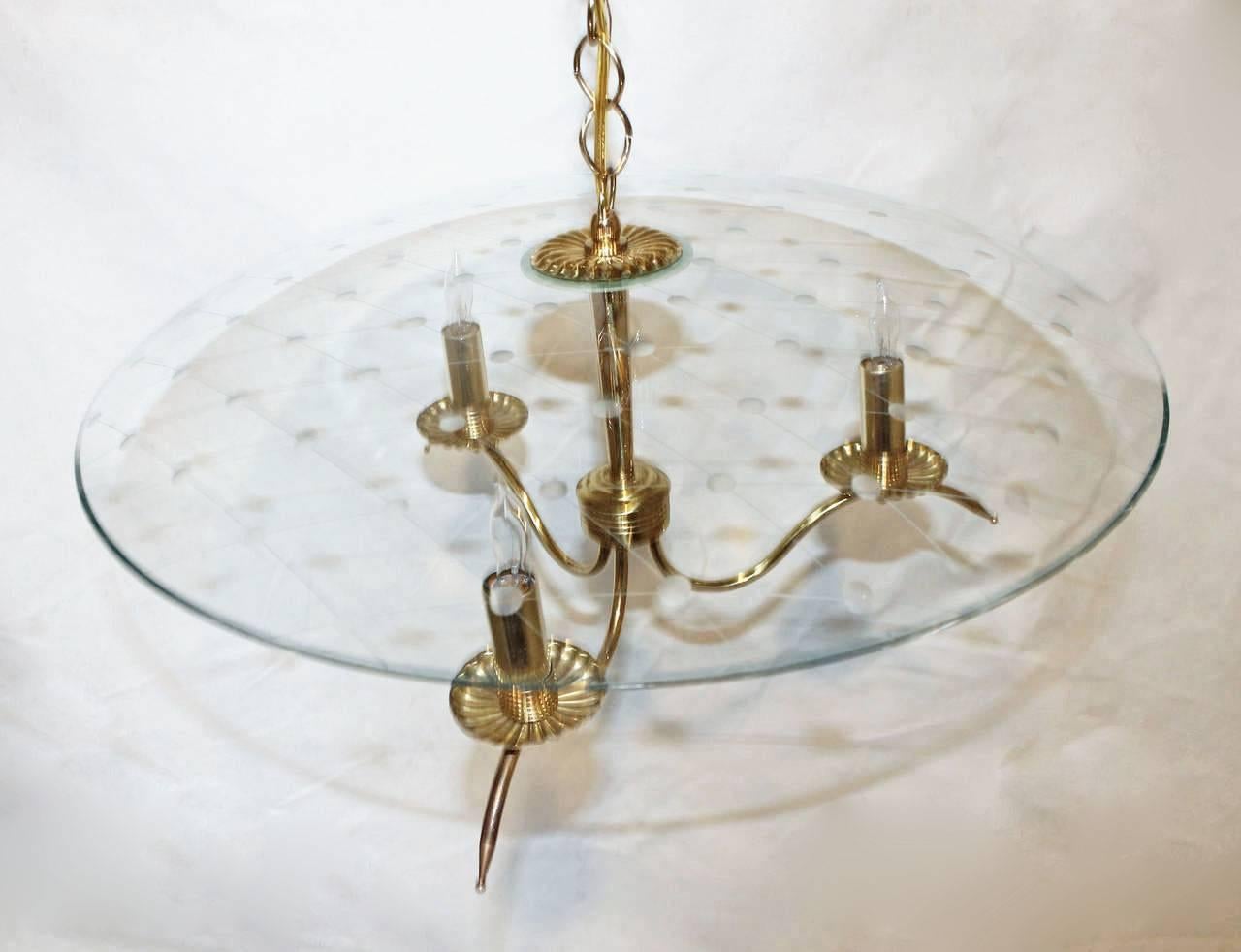 Exquisite Italian Fontana Arte Style Brass Etched Glass Chandelier For Sale 1