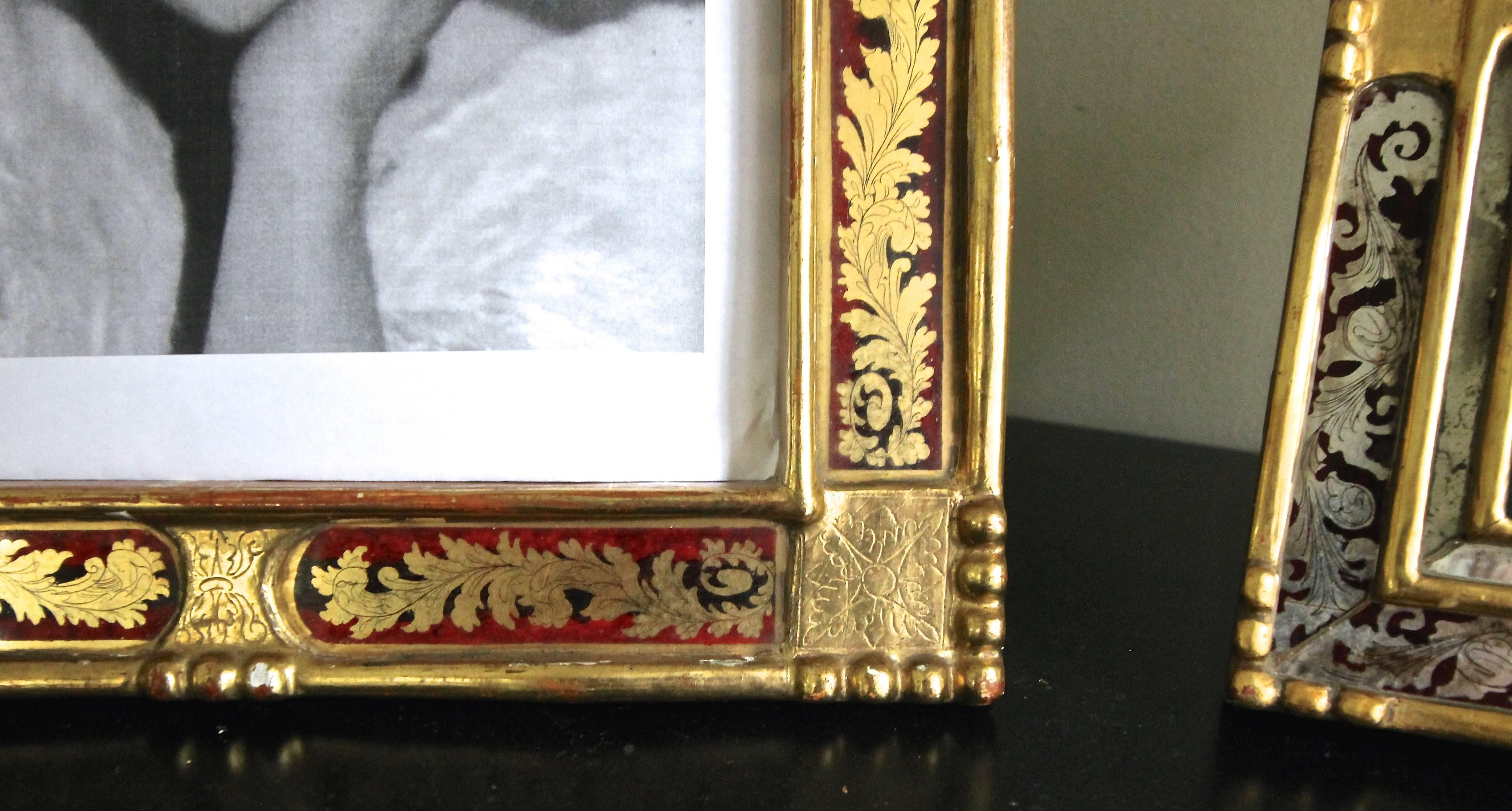 Two Italian Gilt Wood Picture Frames For Sale 1