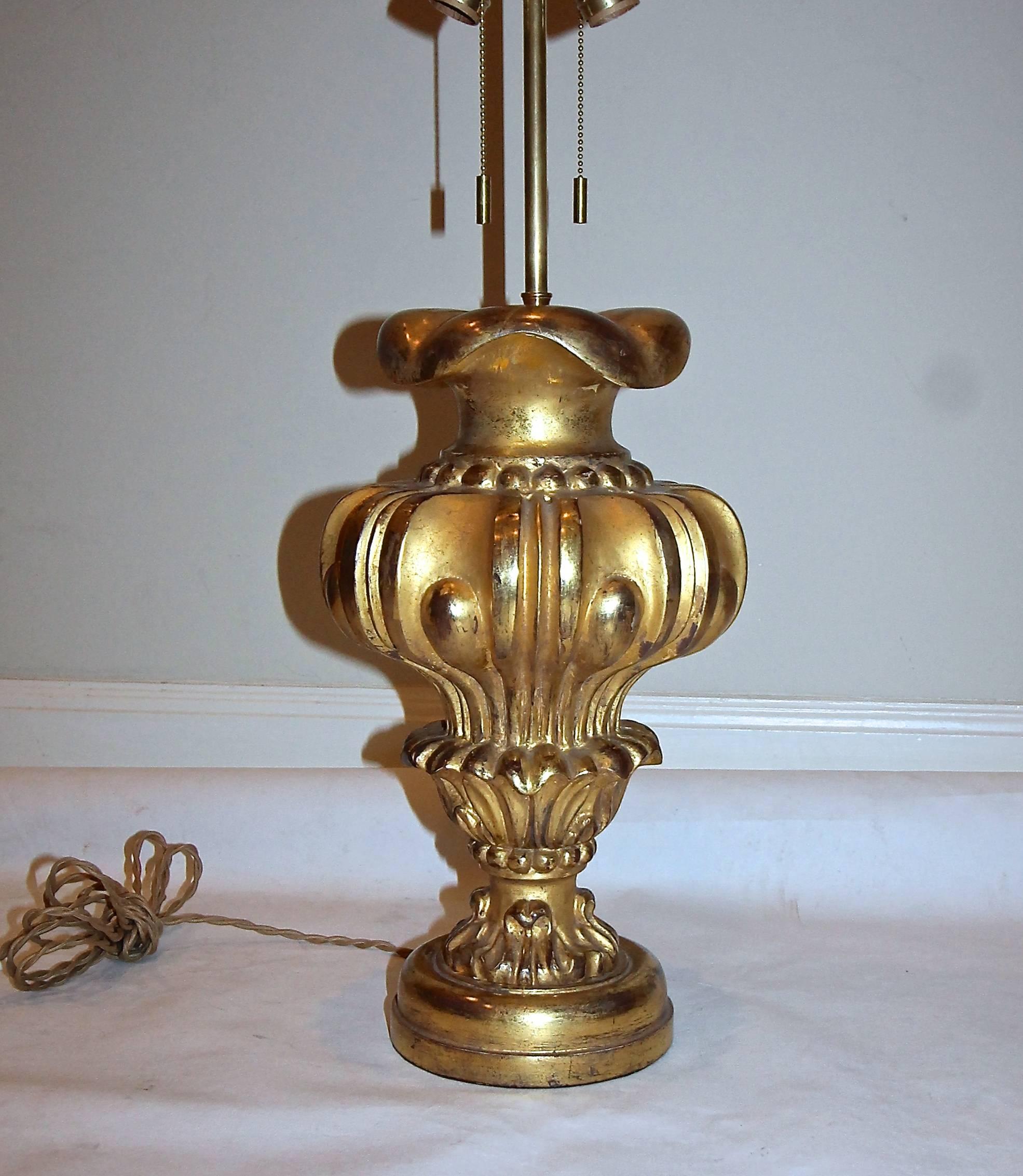 Baroque French Carved Wood Water Gilt Lamp For Sale