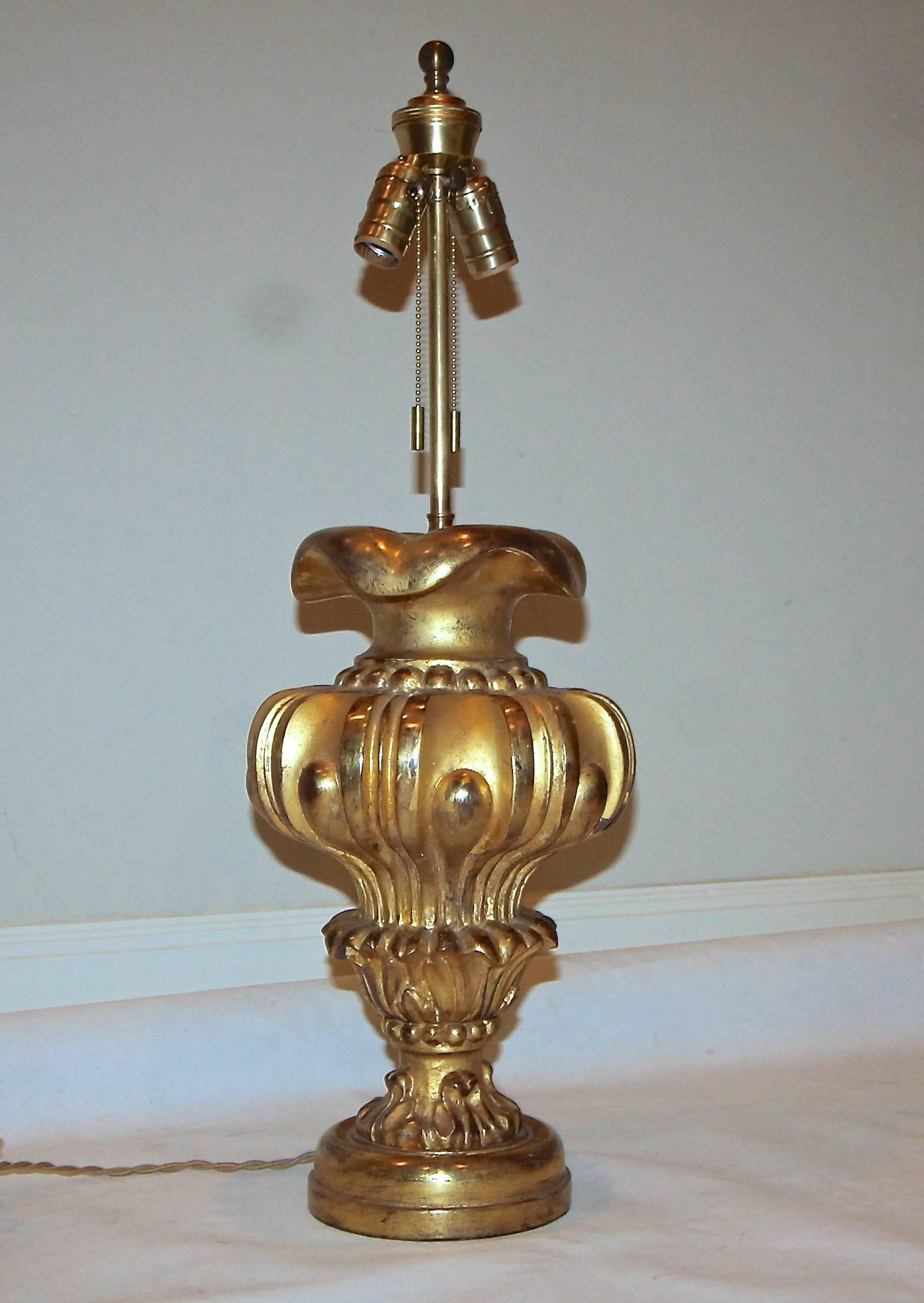 French Carved Wood Water Gilt Lamp For Sale 4