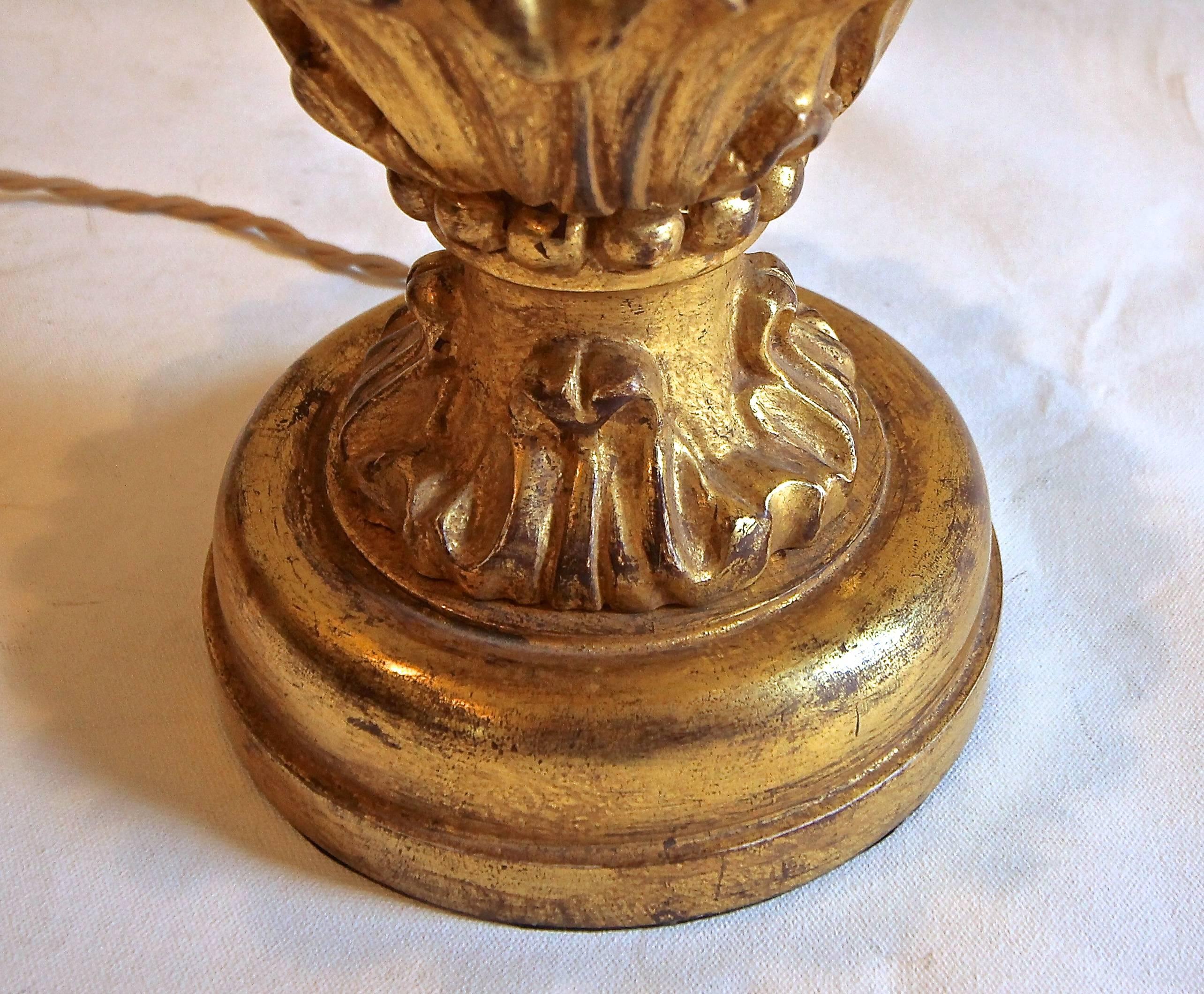 French Carved Wood Water Gilt Lamp For Sale 3