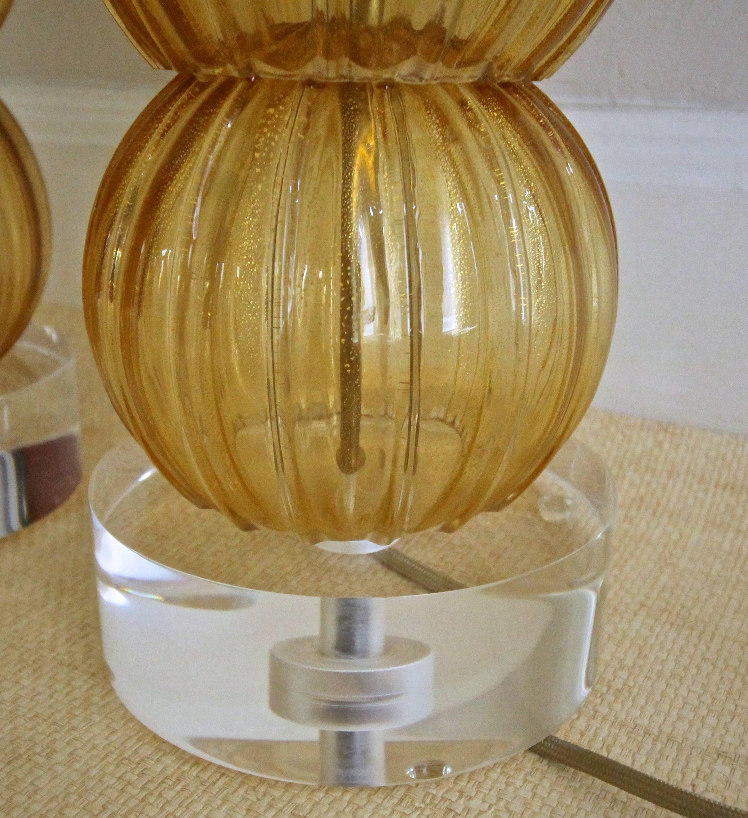 Pair of Murano Italian Amber Gold Stacked Ball Lamps 3