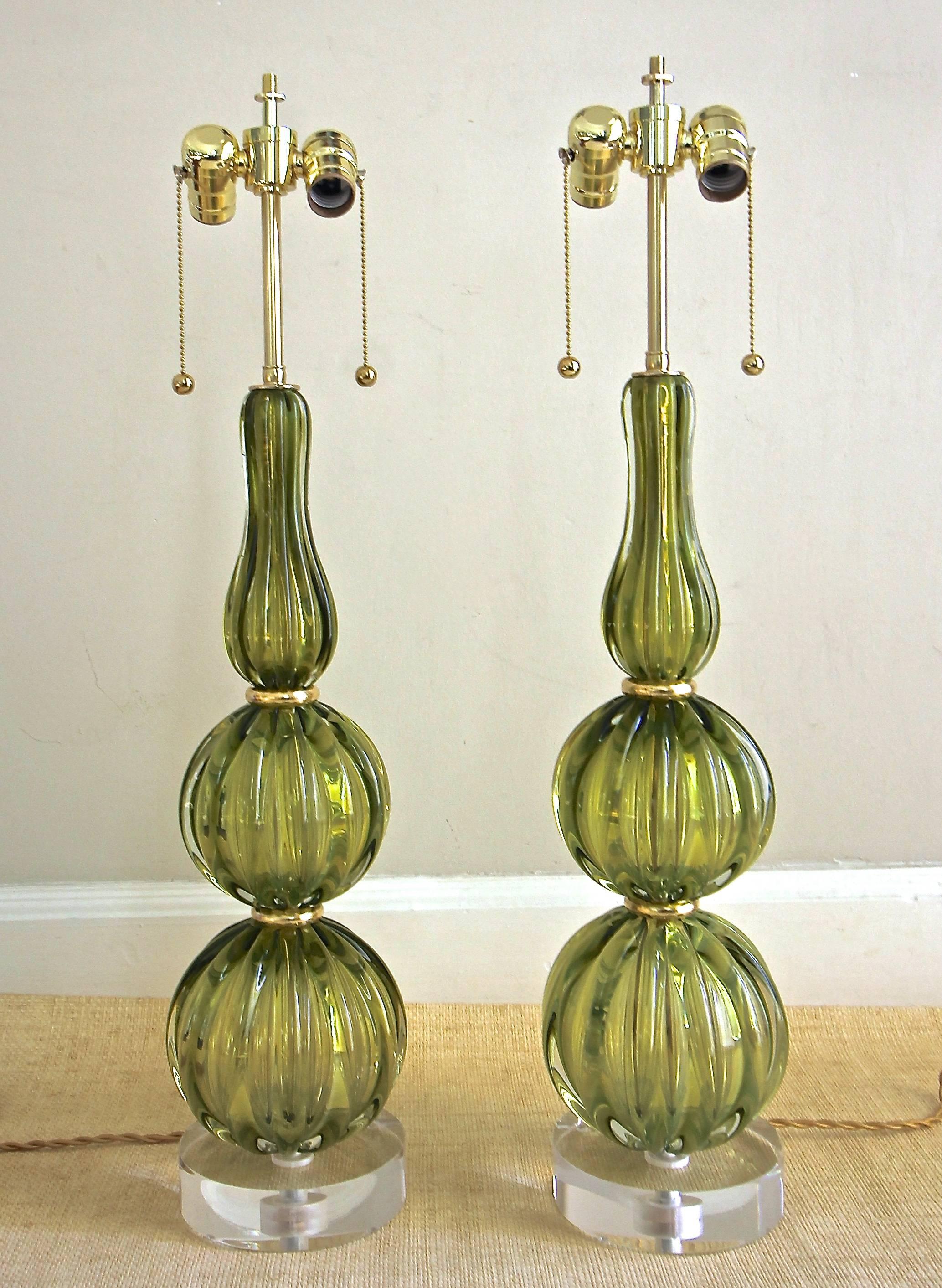Pair of Absinthe Colored Ribbed Murano Seguso Glass Lamps 4