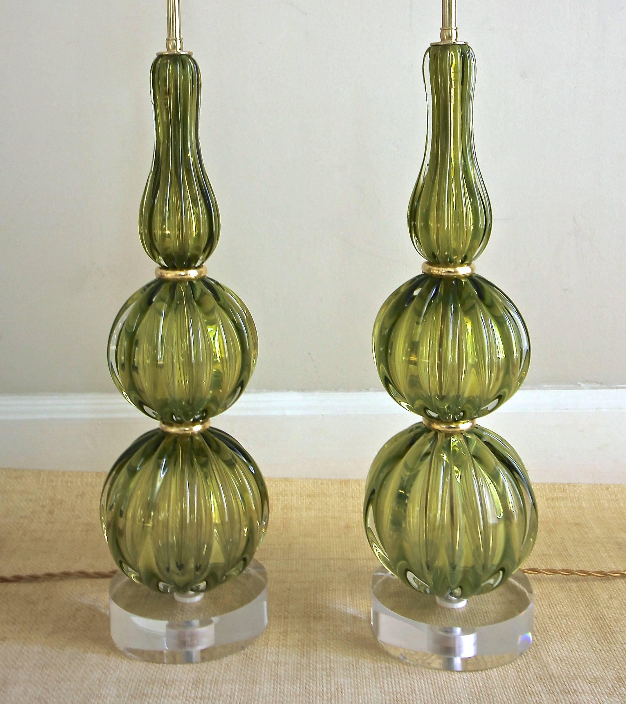 Mid-20th Century Pair of Absinthe Colored Ribbed Murano Seguso Glass Lamps