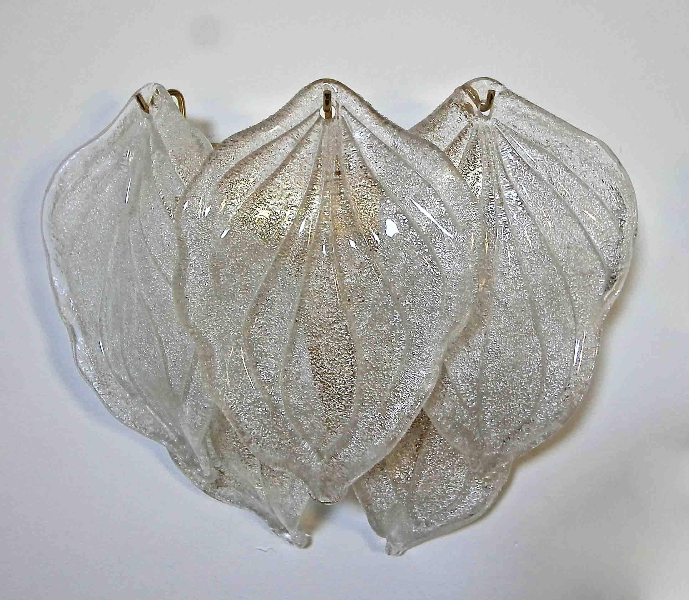  Murano Italian Rugiadoso Glass Leaf Wall Sconces In Good Condition In Palm Springs, CA