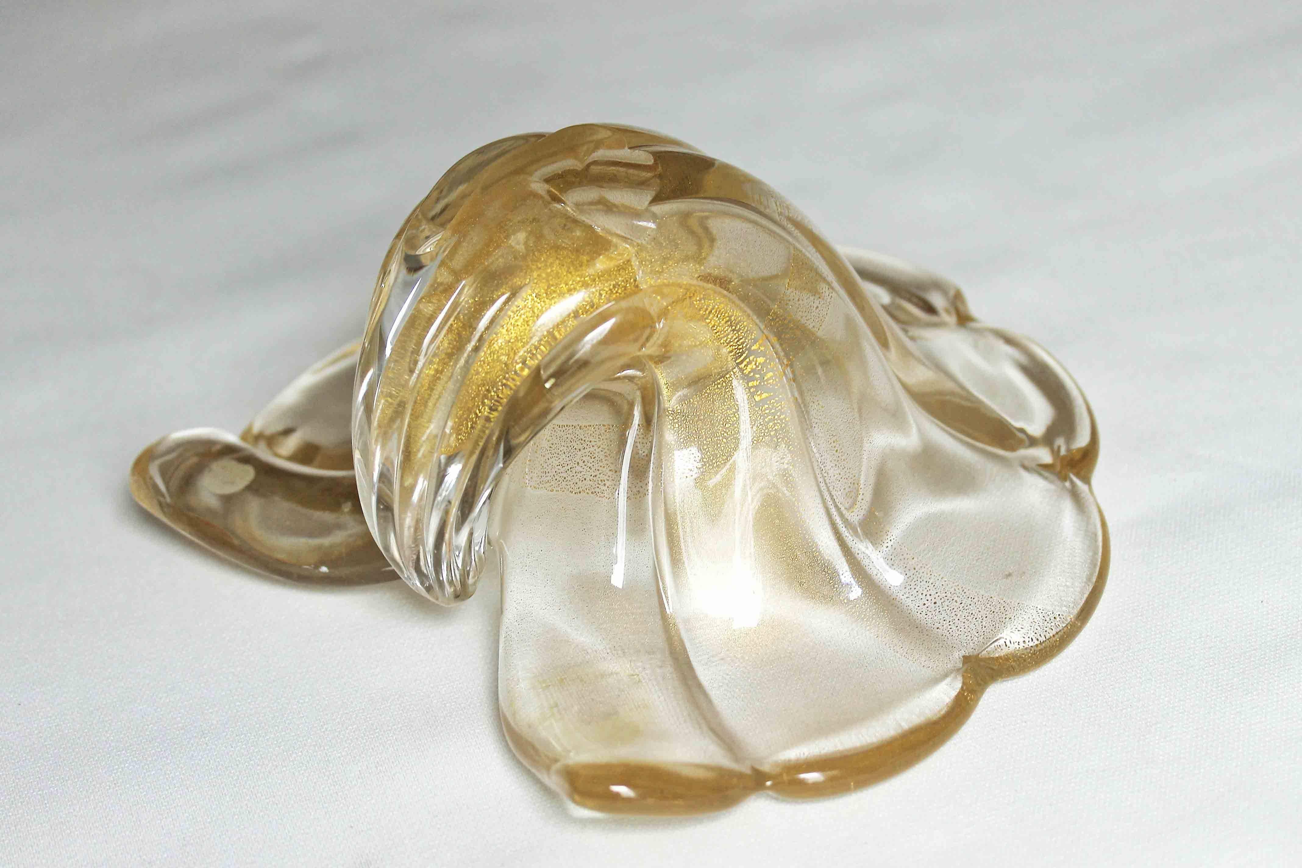 Large Barovier Murano Gold Seashell Centerpiece Bowl In Excellent Condition For Sale In Palm Springs, CA