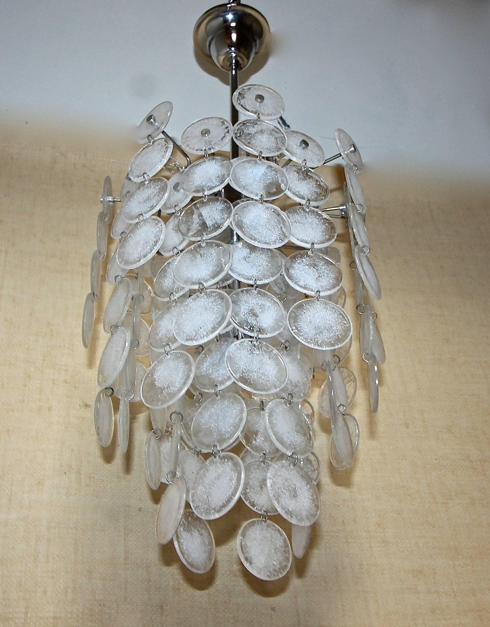 Mid-20th Century Murano Mazzega Cascading Clear and White Glass Disk Chandelier For Sale