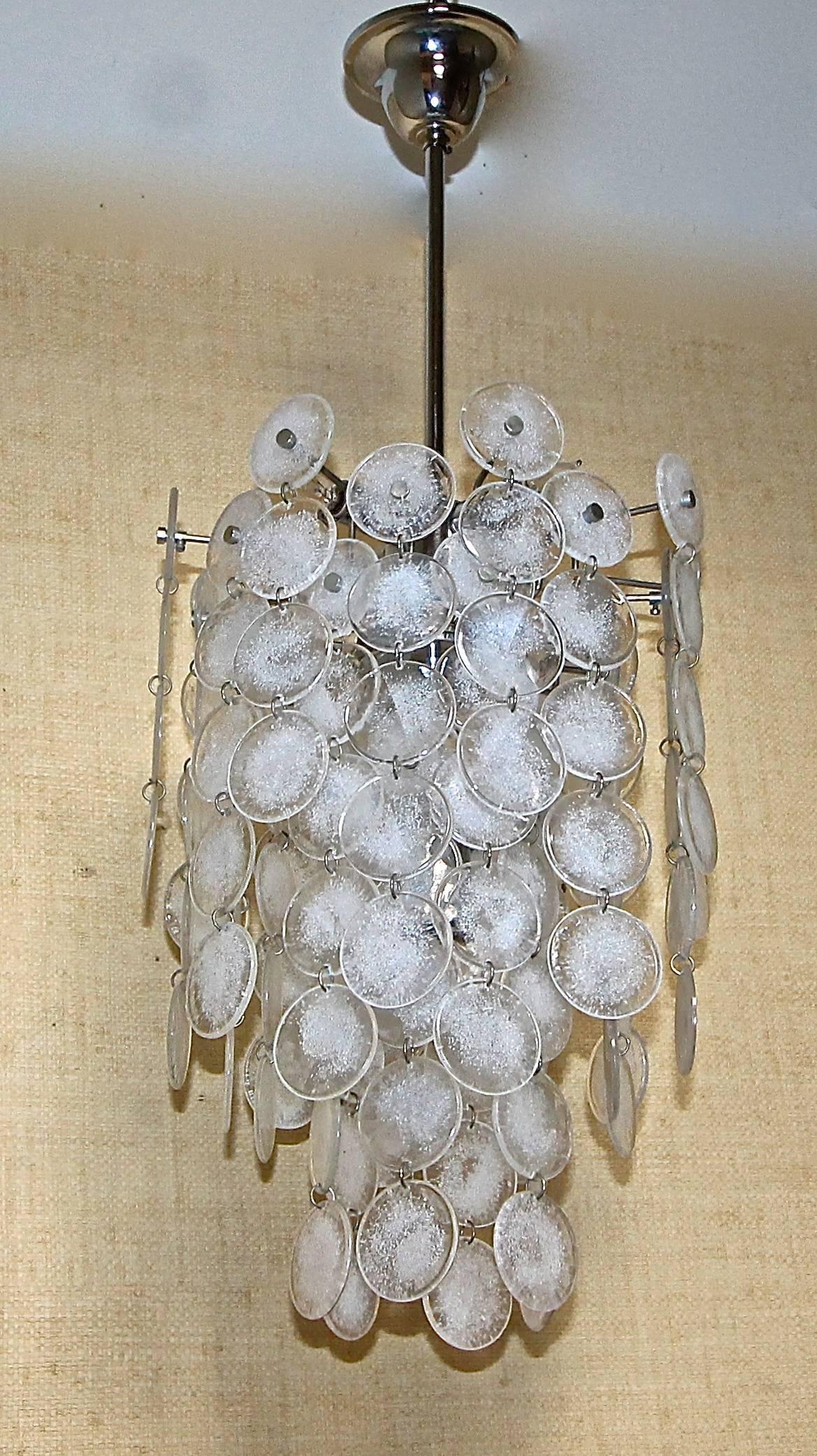 Murano Mazzega Cascading Clear and White Glass Disk Chandelier For Sale 4