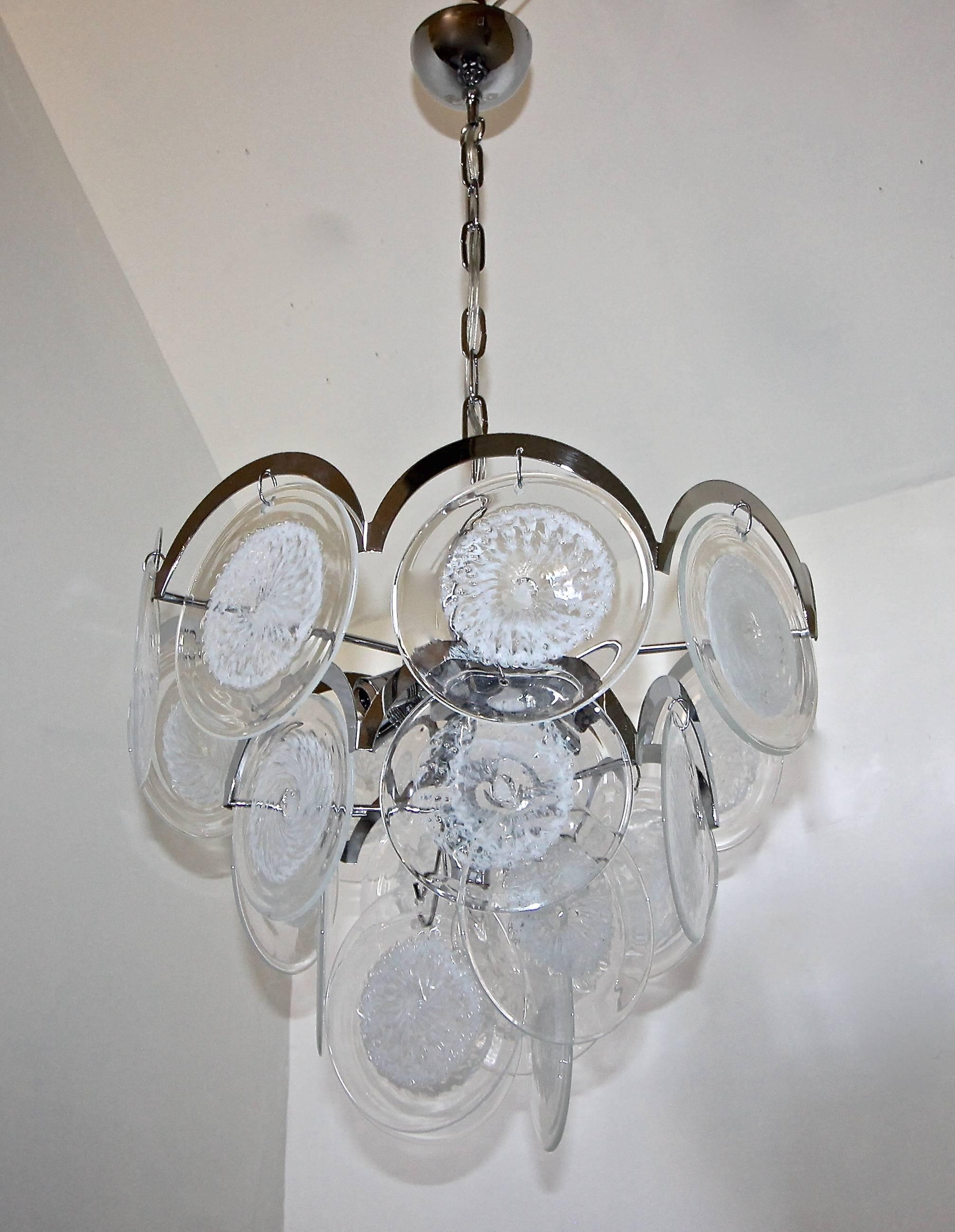 Murano Vistosi Style Clear and Swirled White Disk Chandelier In Good Condition In Palm Springs, CA