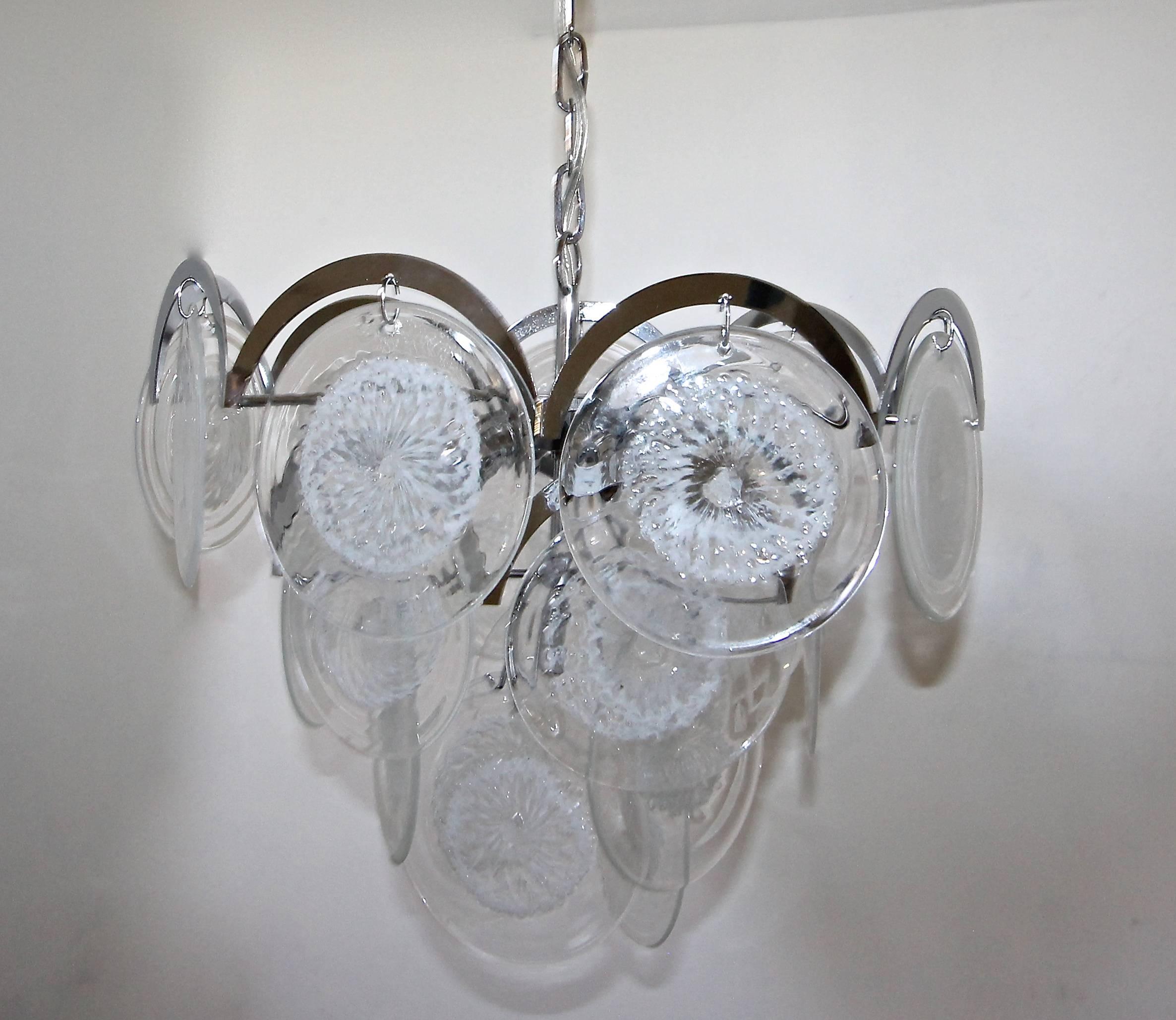 Mid-20th Century Murano Vistosi Style Clear and Swirled White Disk Chandelier