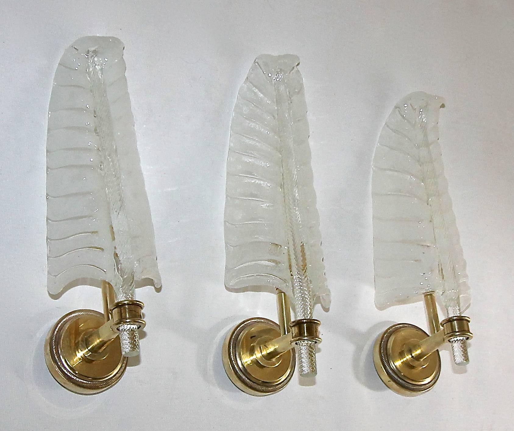 Set of three (3) Barovier handblown Italian glass leaf or plume shaped wall sconces. The glass is carefully crafted using the 