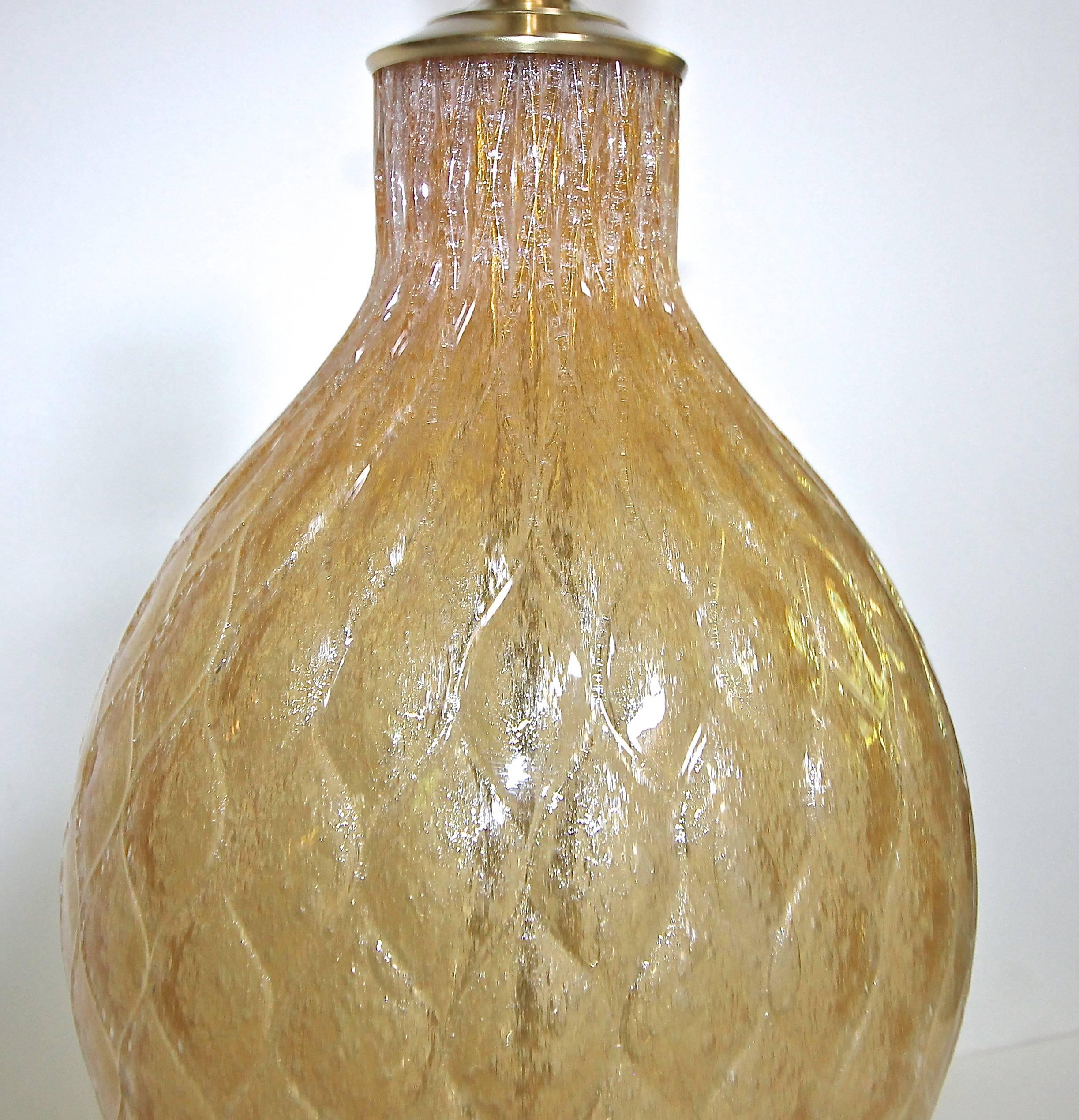 Mid-20th Century Murano Amber Glass Galliano Ferro Diamond Pattern Table Lamp For Sale