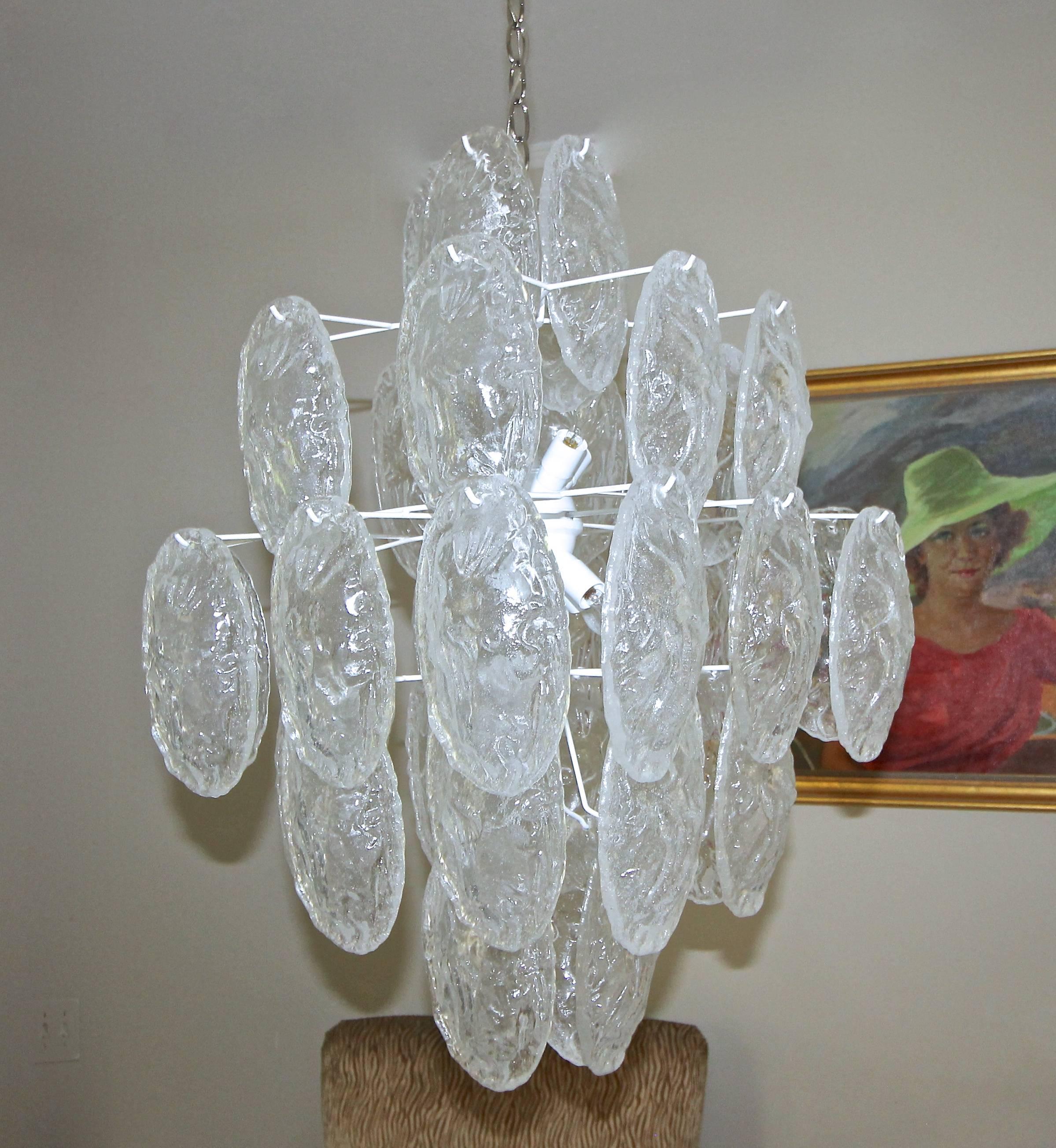 Murano Italian Clear Textured Glass Disc Chandelier In Good Condition In Palm Springs, CA