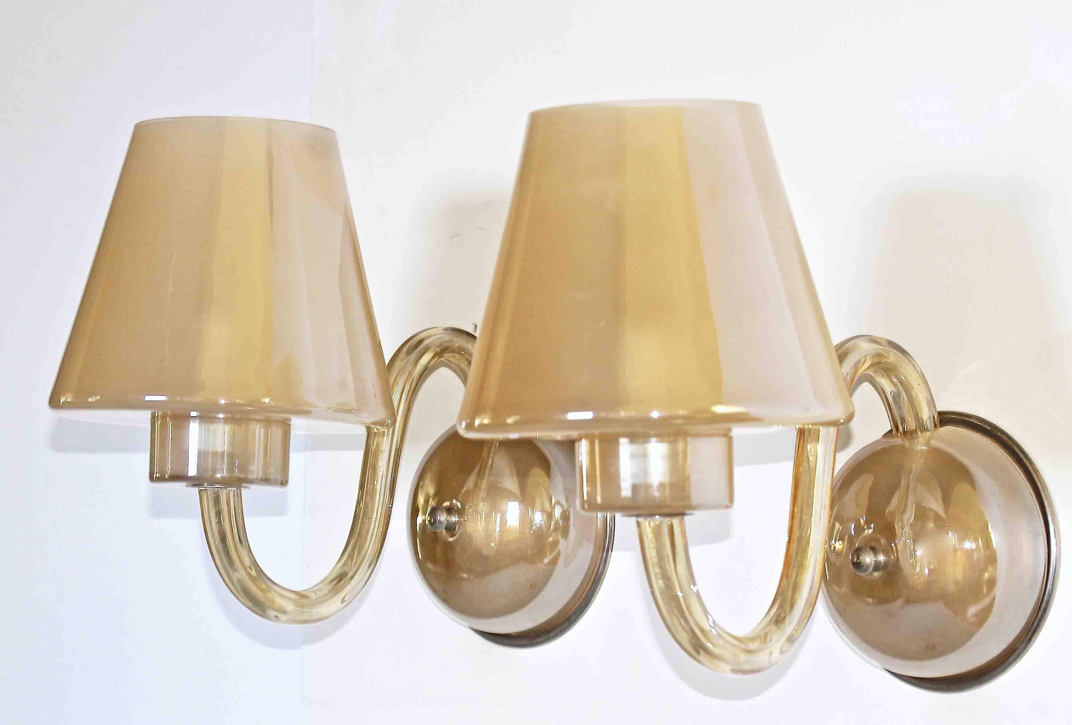 Pair of Murano Italian Gold Champagne Glass Wall Sconces In Good Condition In Dallas, TX