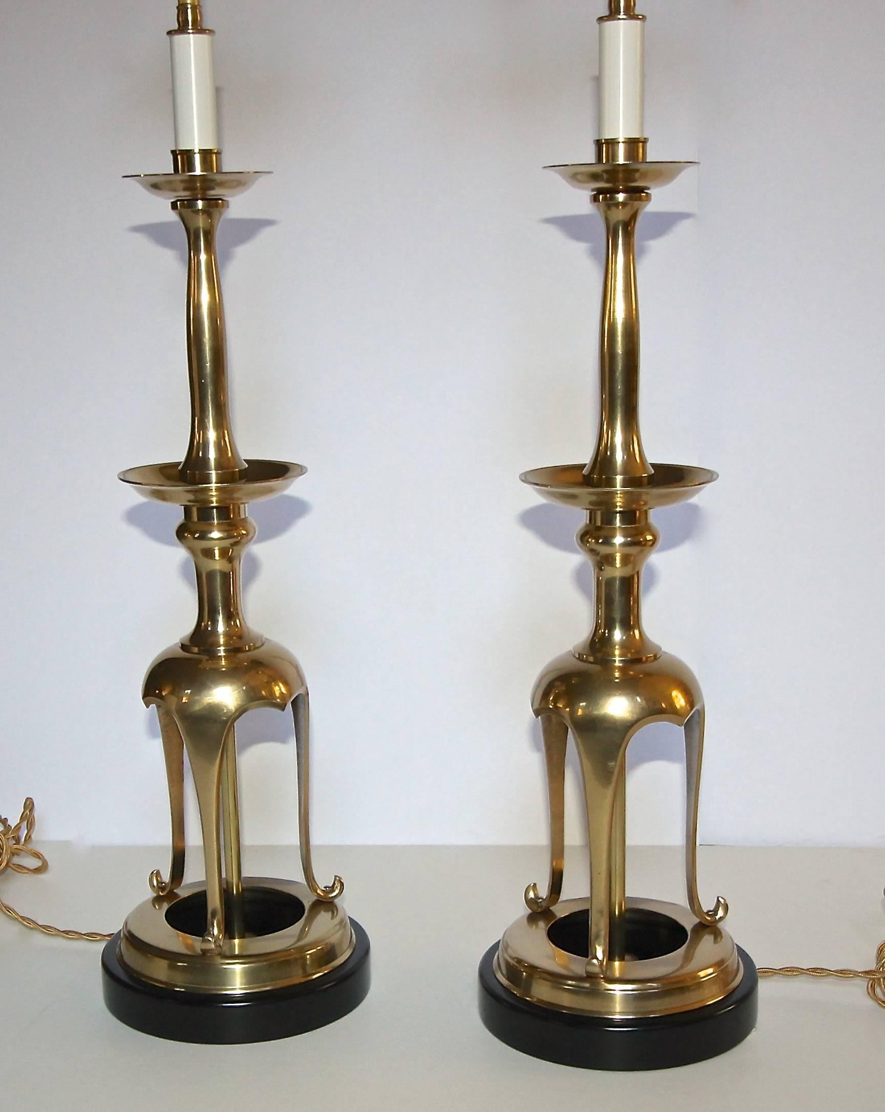 Pair of Tall Brass Japanese Asian Candlestick Table Lamps In Good Condition In Dallas, TX
