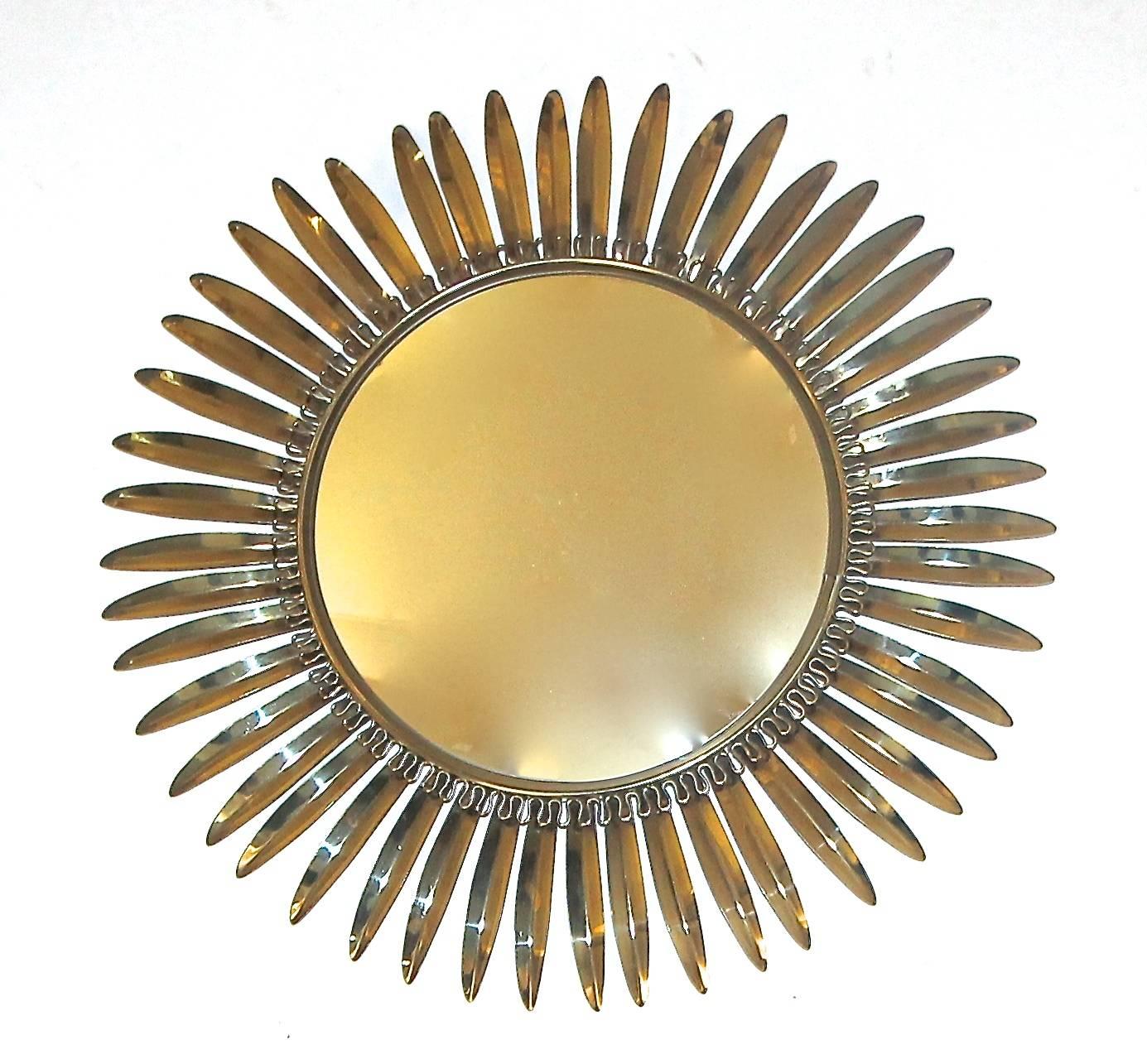 French Brass Soleil or Sunburst Convex Wall Mirror In Good Condition In Palm Springs, CA