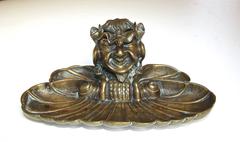 Whimsical English Late 19th Century Bronze Gargoyle on Shell Inkwell