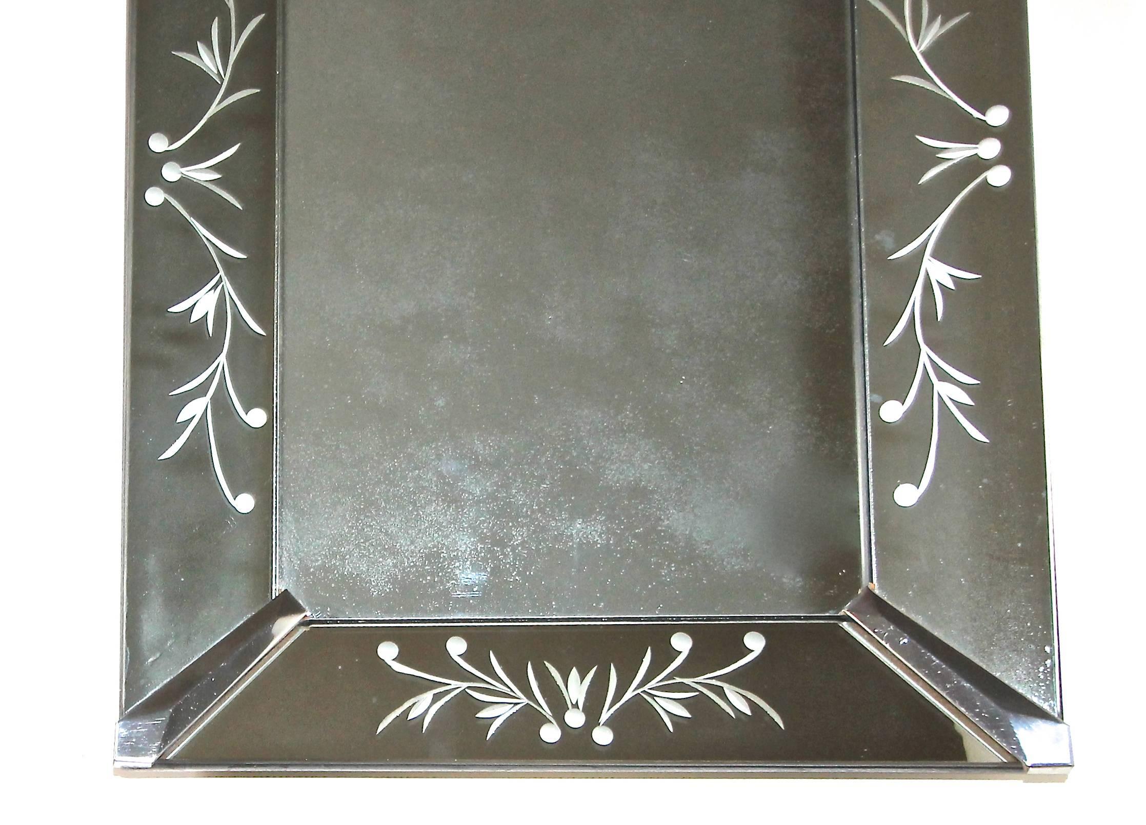 Diminutive French Deco Etched Wall Mirror In Good Condition For Sale In Dallas, TX