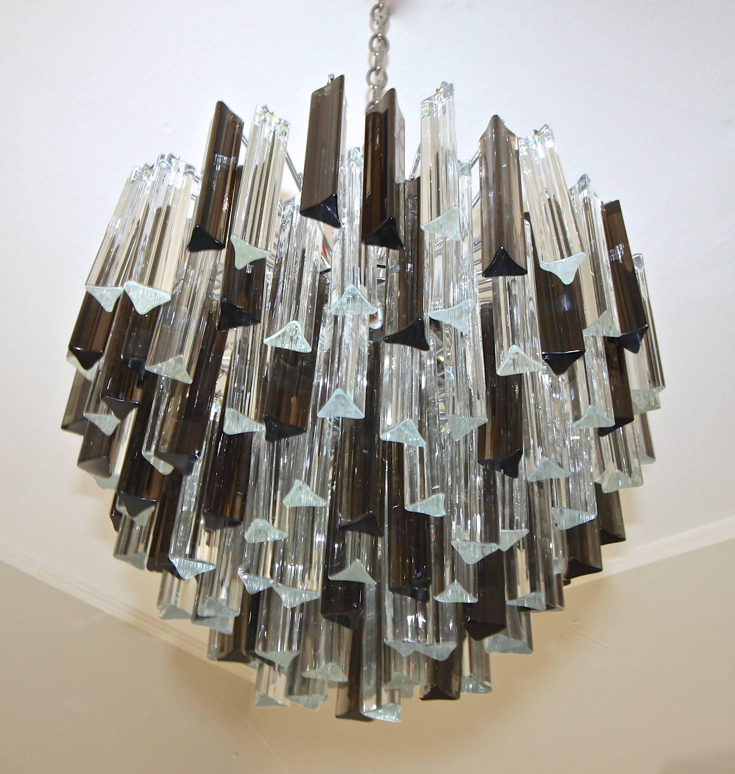 Venini Camer Italian Triedi Clear and Smoked Crystal Prism Chandelier In Excellent Condition In Dallas, TX