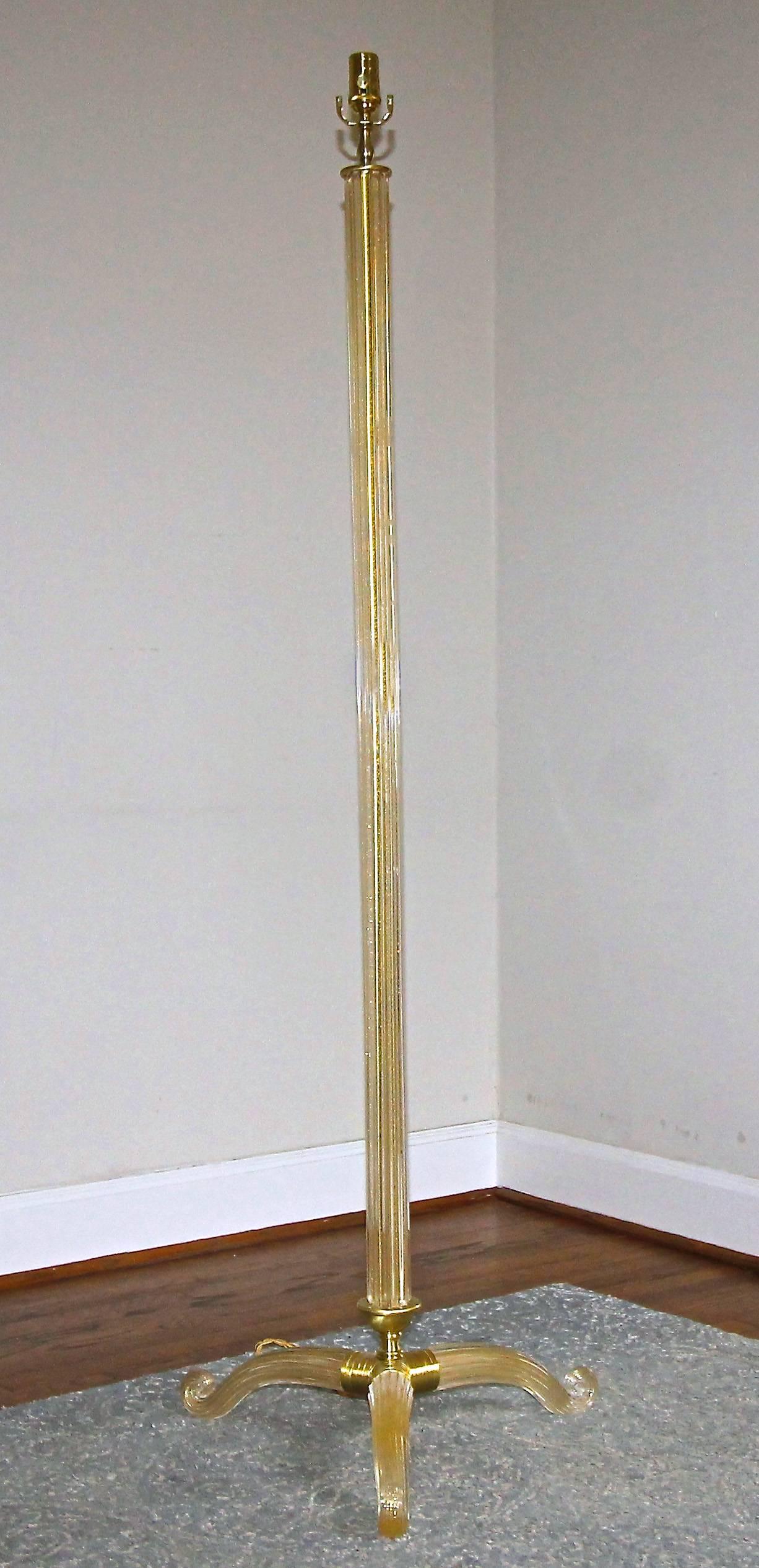 Pair of Barovier Murano Gold and Clear Glass Tripod Floor Lamps In Good Condition In Palm Springs, CA