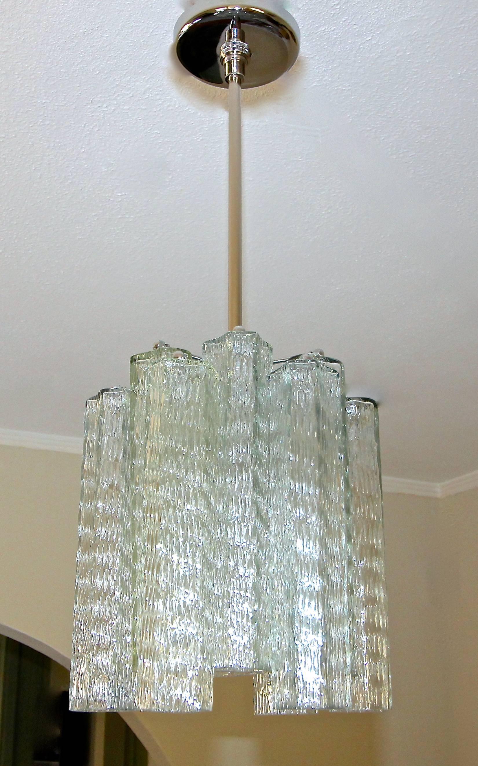 Pair of Murano Venini Style Tronchi Glass Ceiling Pendant Lights In Good Condition In Dallas, TX