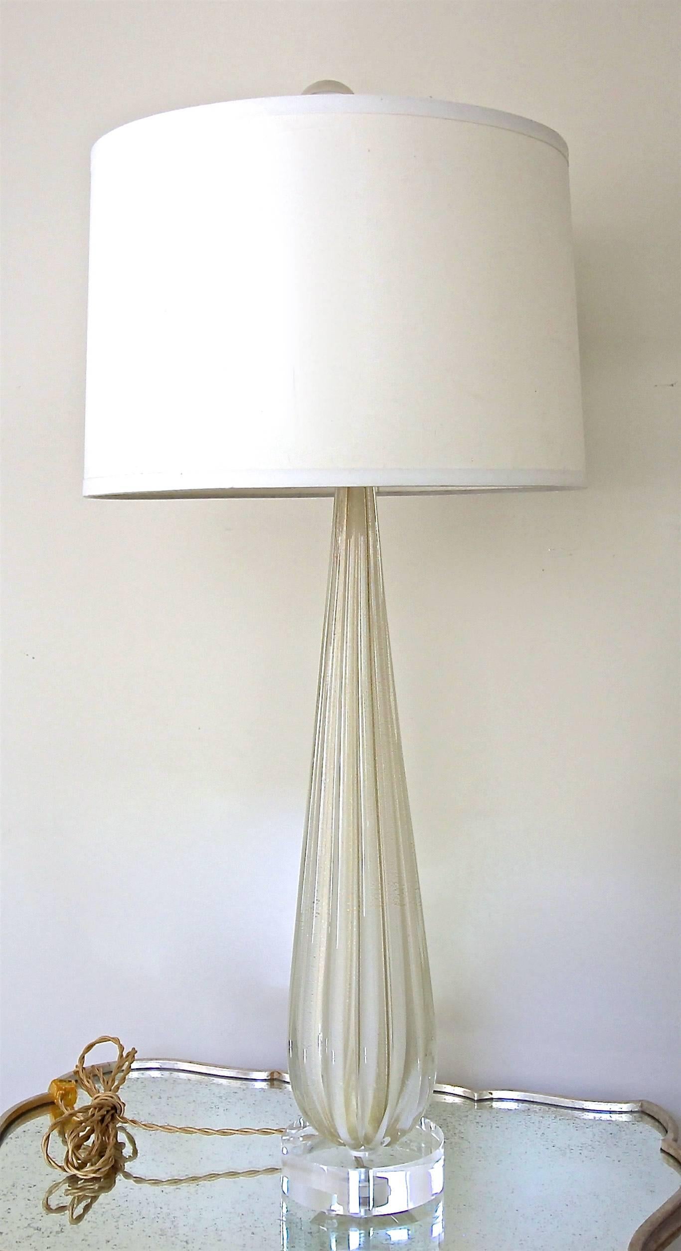 Single Tall Barbini Murano Italian White Gold Ribbed Table Lamp 4